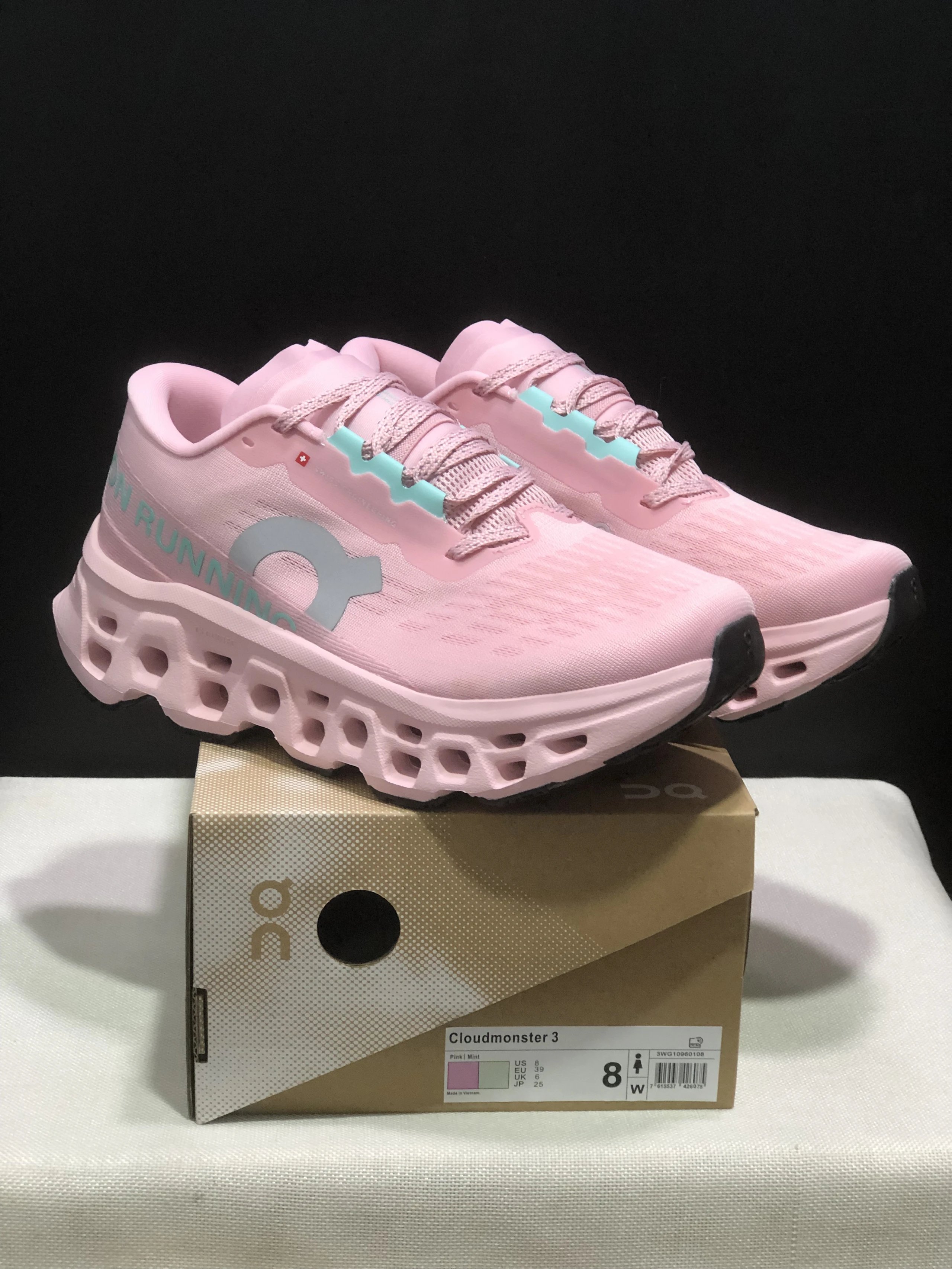 On Sneakers Cloudmonster 3 — 27