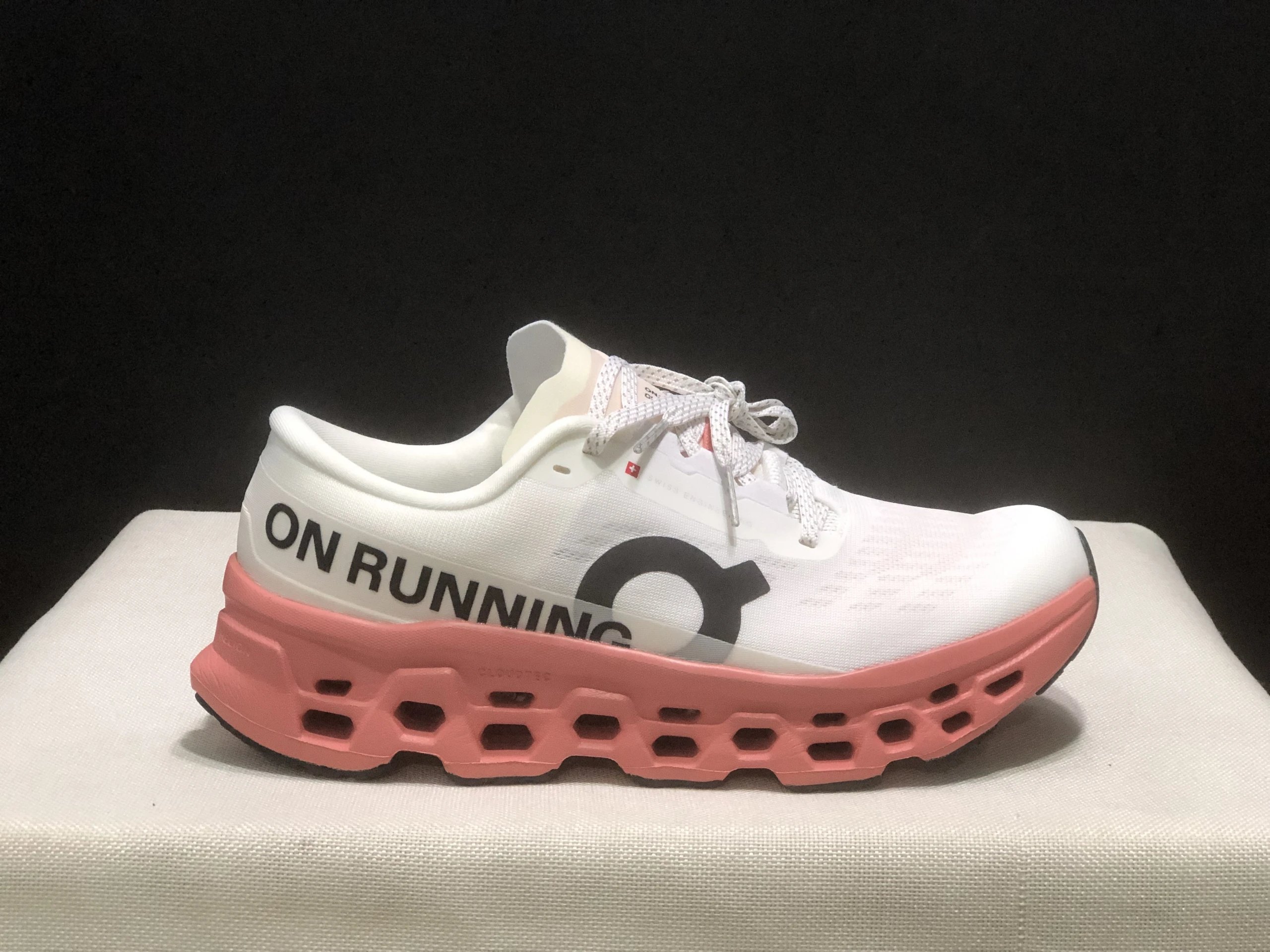 On Sneakers Cloudmonster 3 — 15