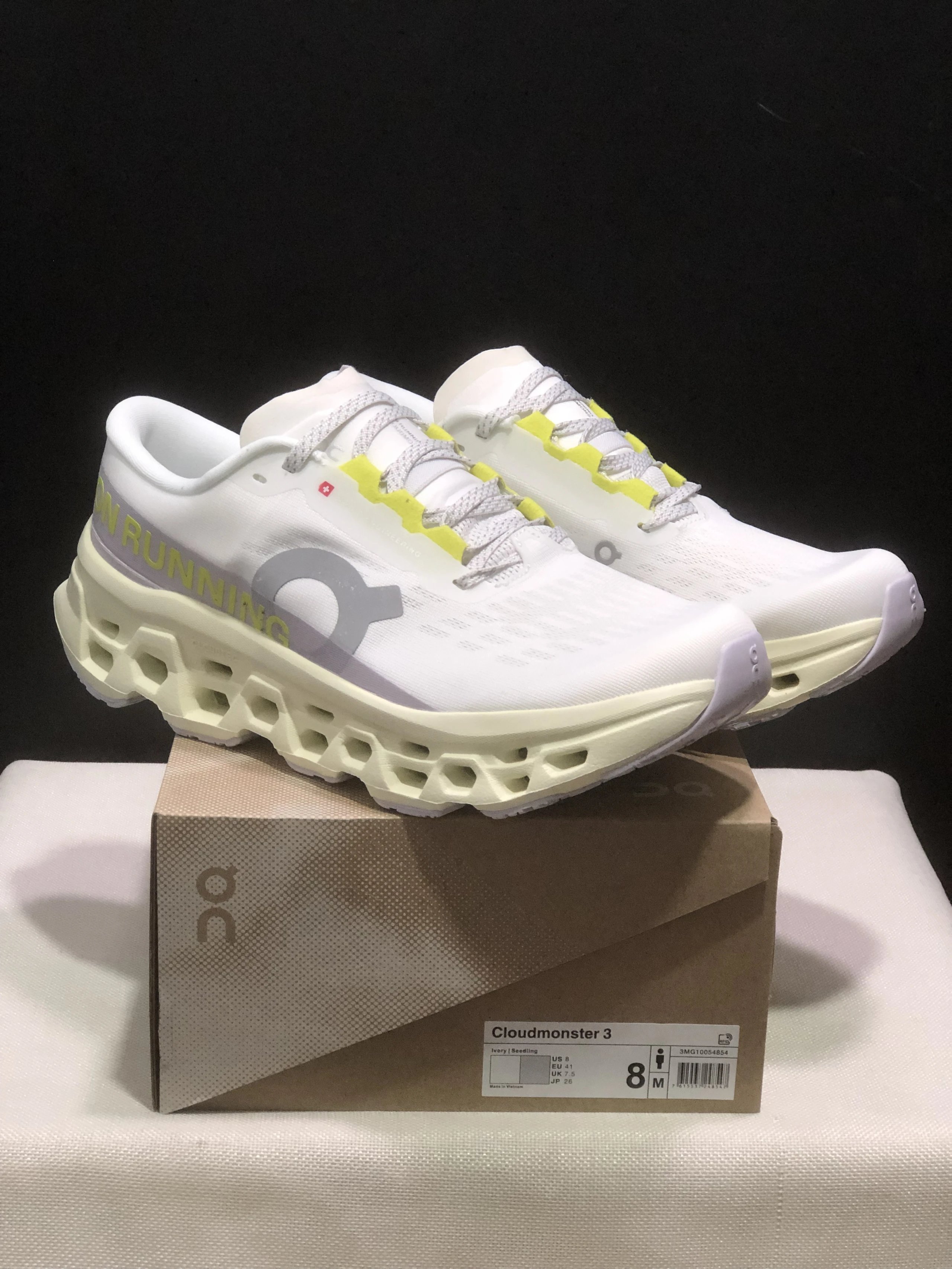 On Sneakers Cloudmonster 3 — 26