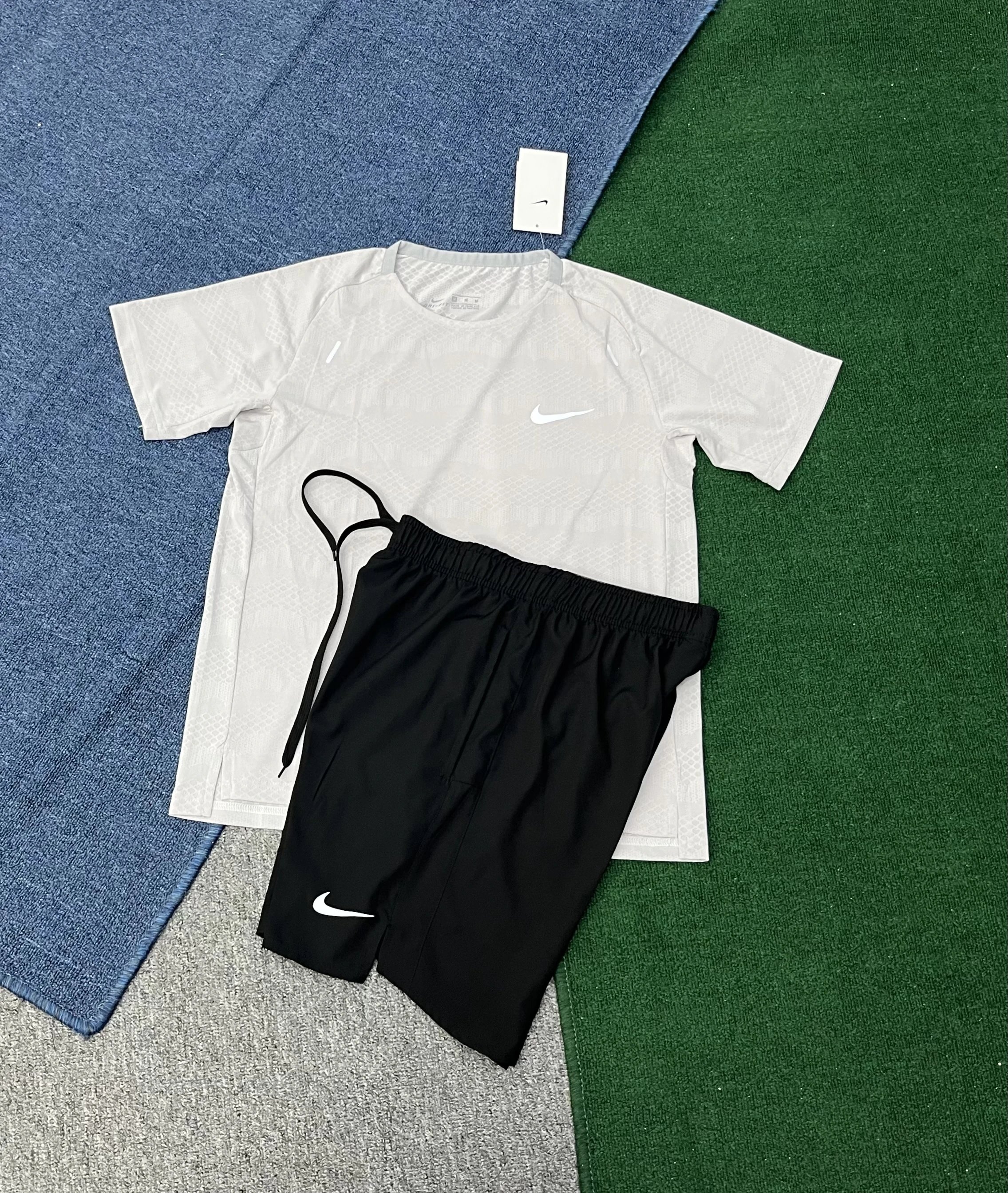 Nike Matching Sets Dri-FIT T-Shirt and Shorts Set image 11