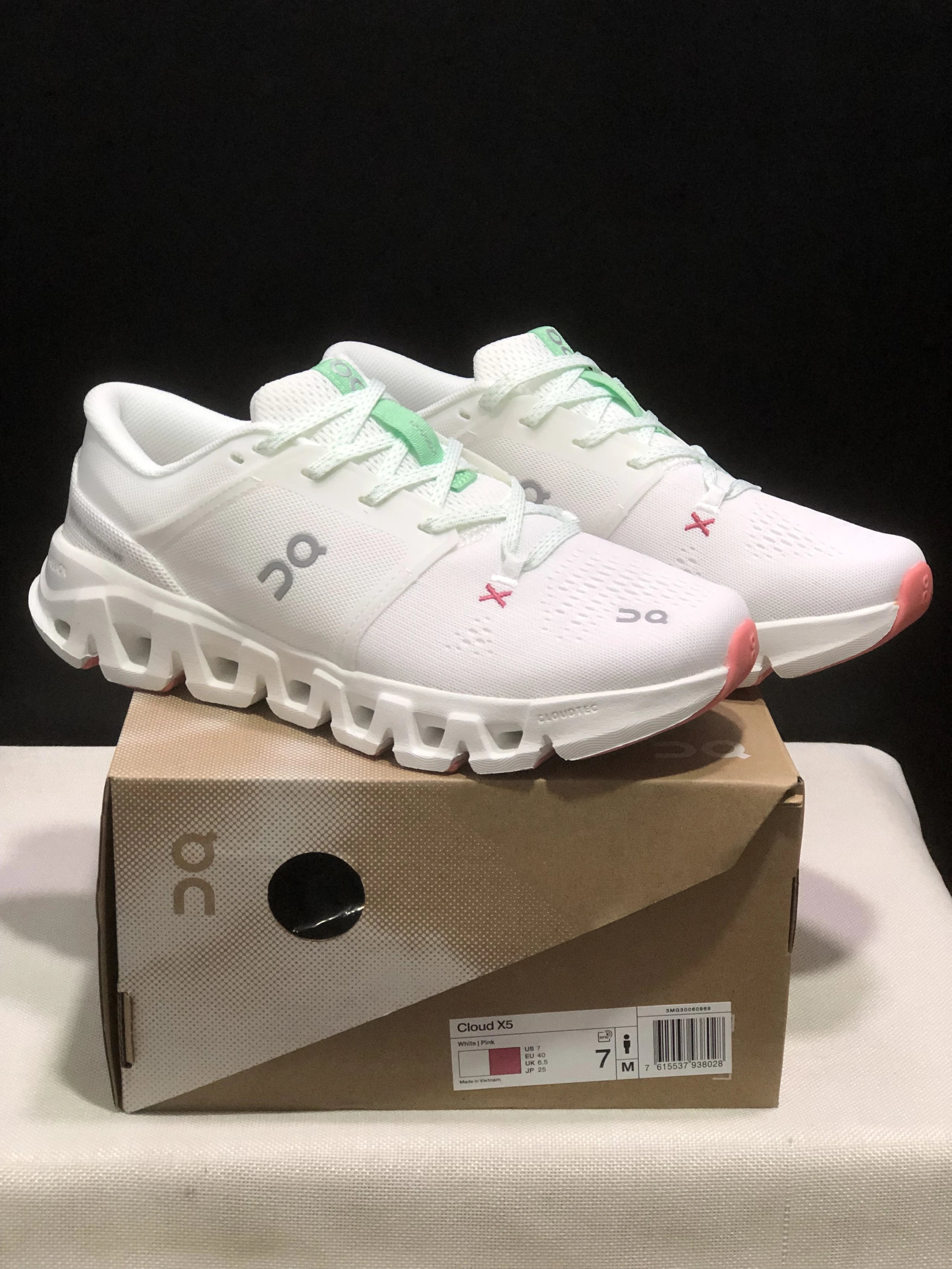 On Cloud X 5 / Go WP — 19
