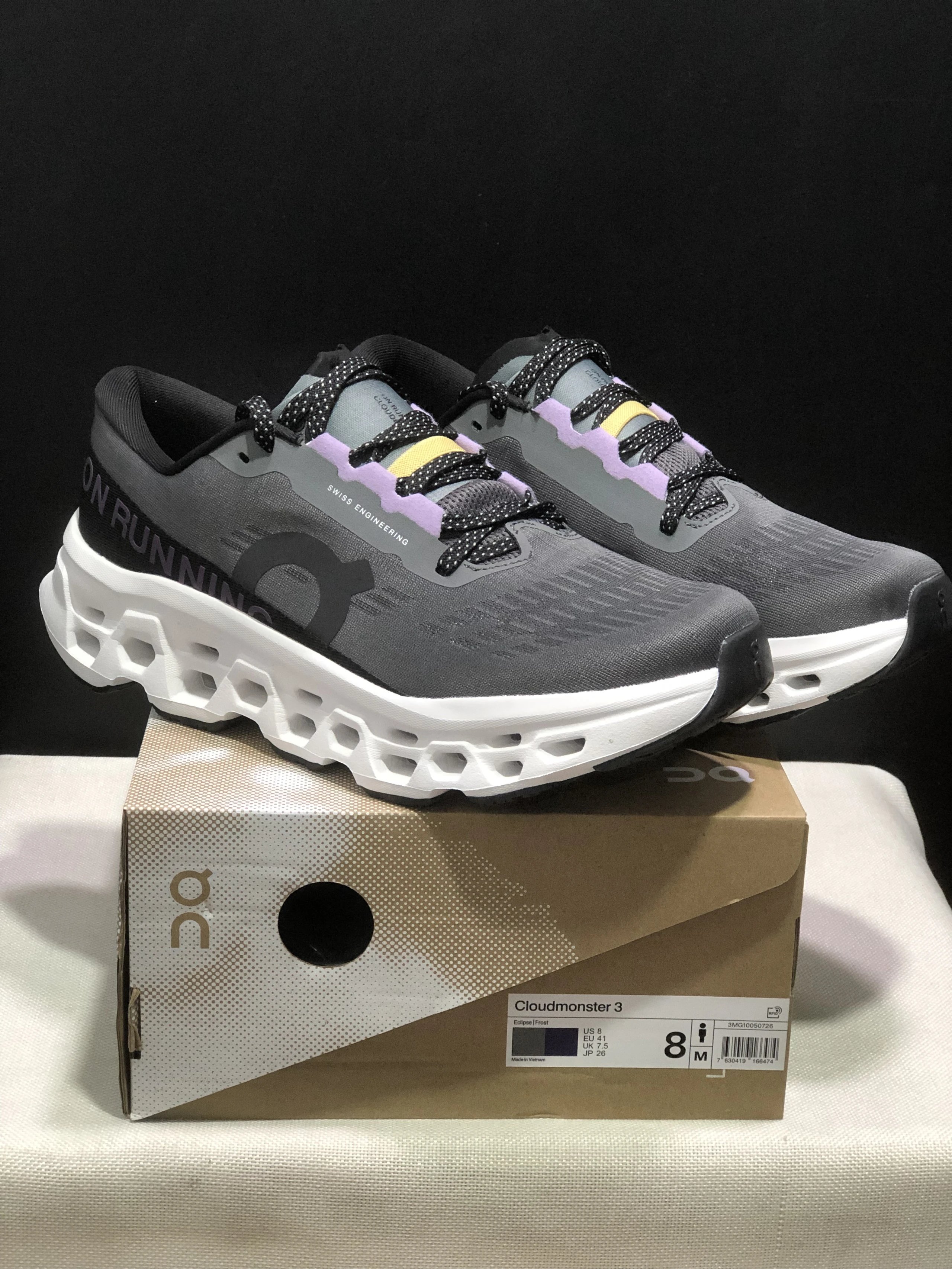 On Sneakers Cloudmonster 3 — 4