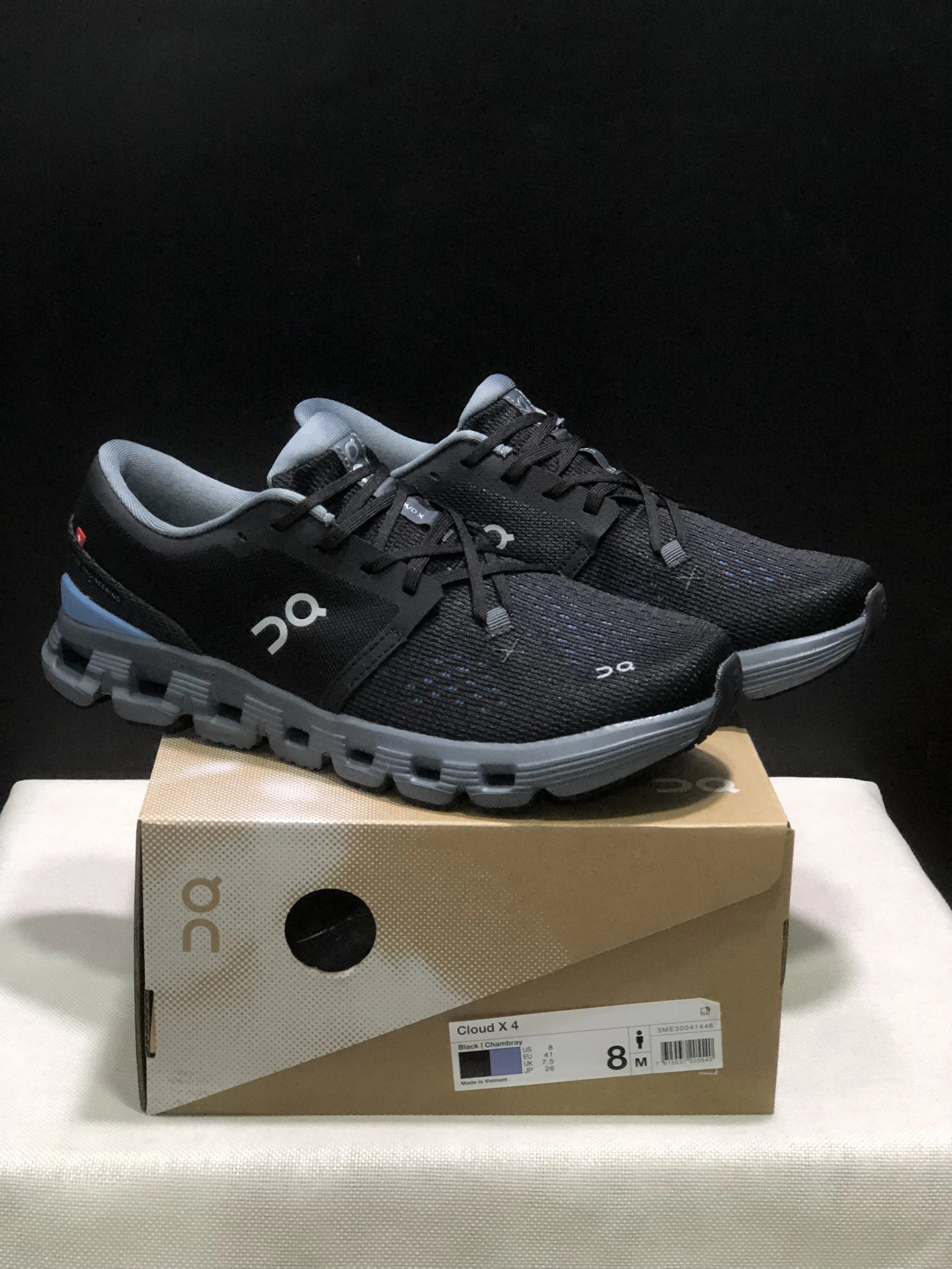 On Sneakers Cloud X 4 — 4