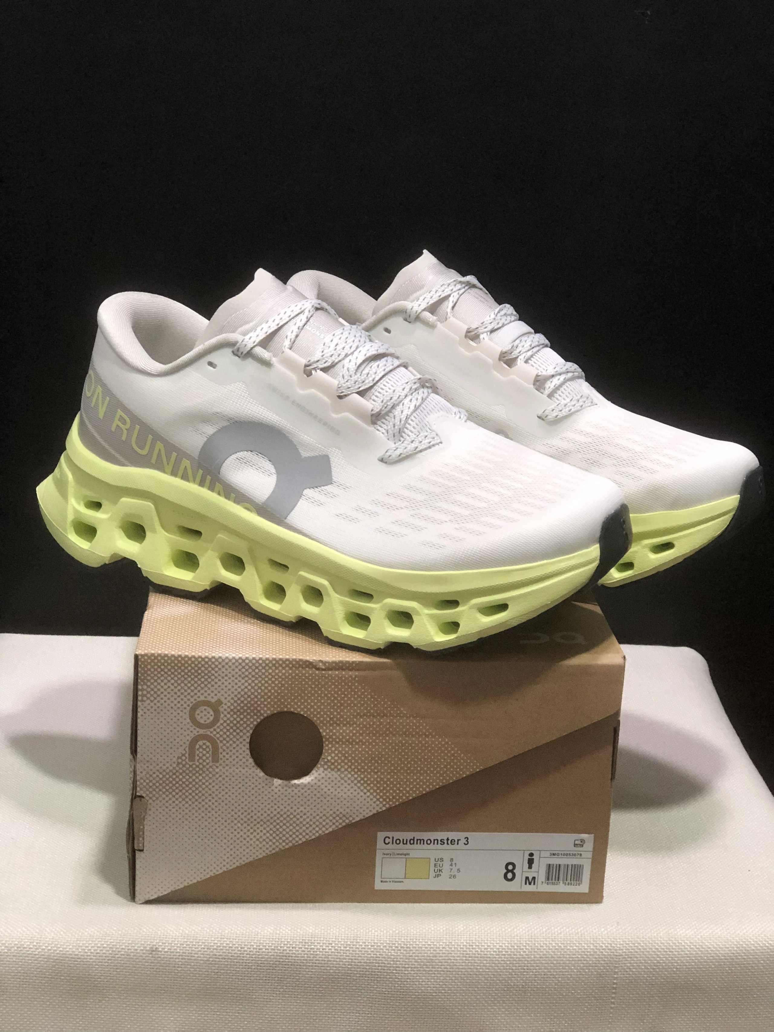 On Sneakers Cloudmonster 3 — 3