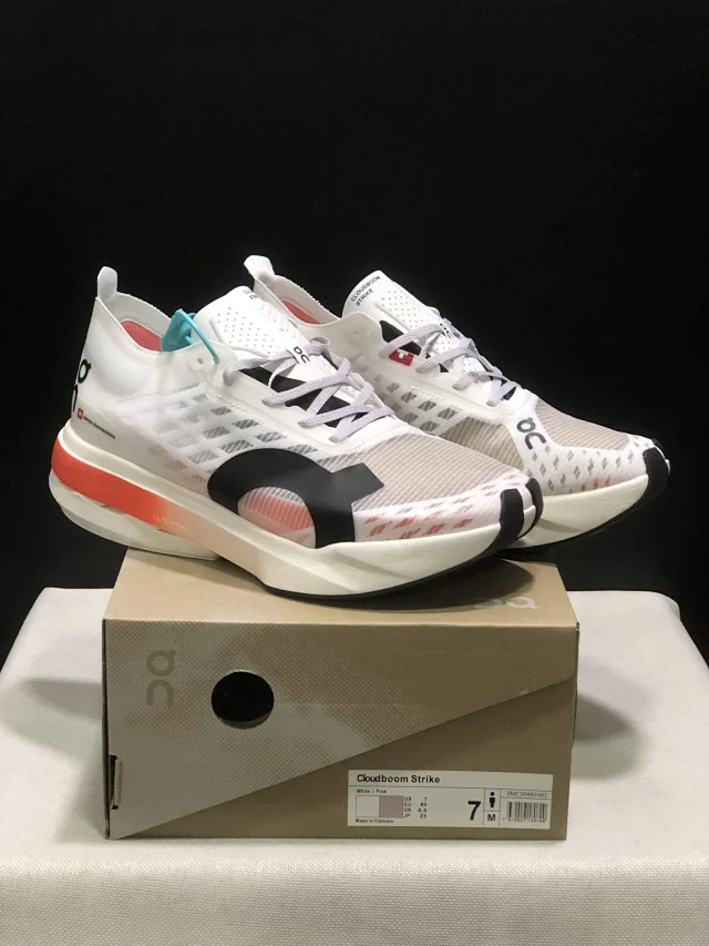 On Sneakers Cloudboom Strike and mesh running shoe styles product detail image 10