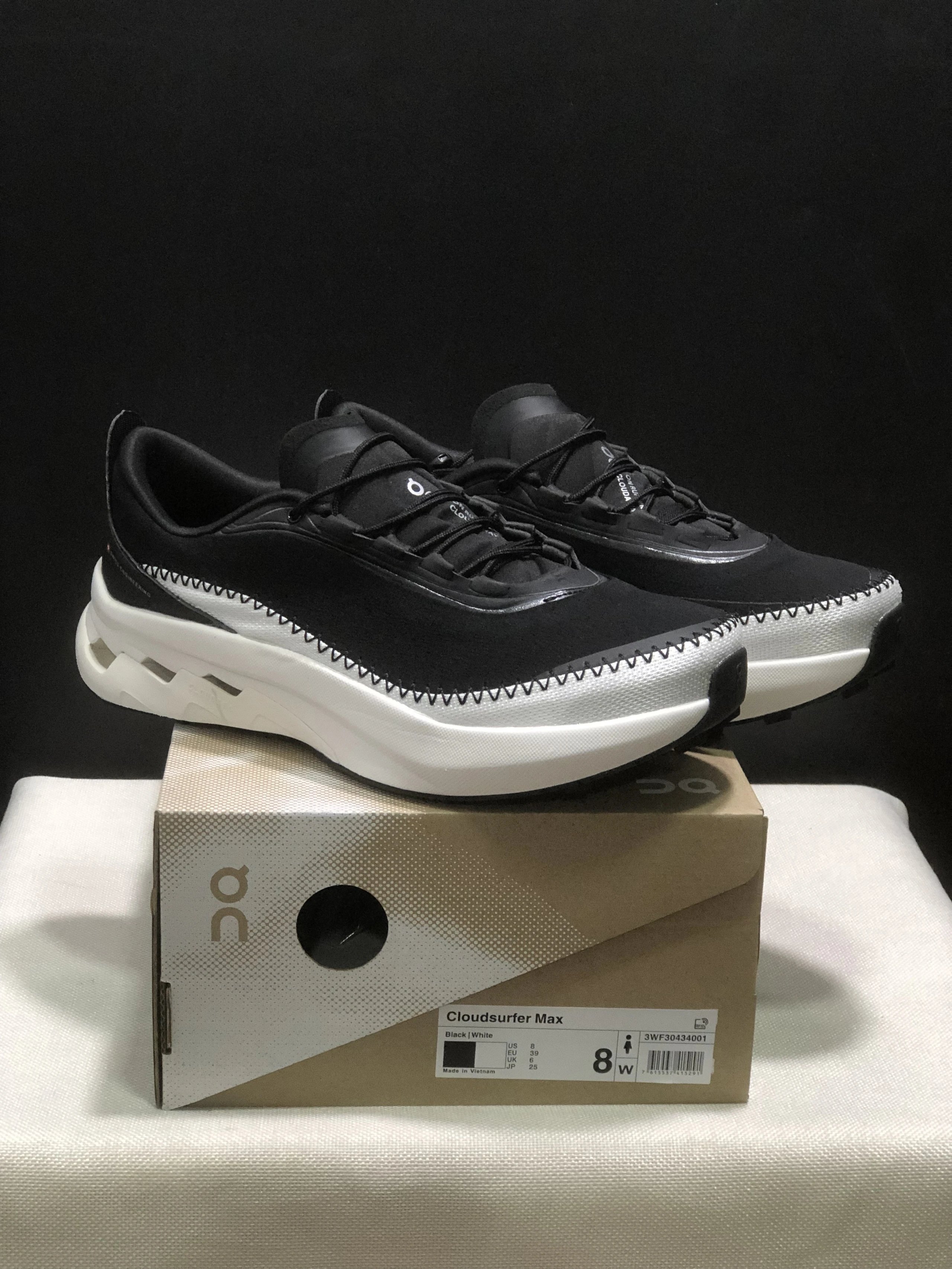 On Sneakers Cloudsurfer Max — 20