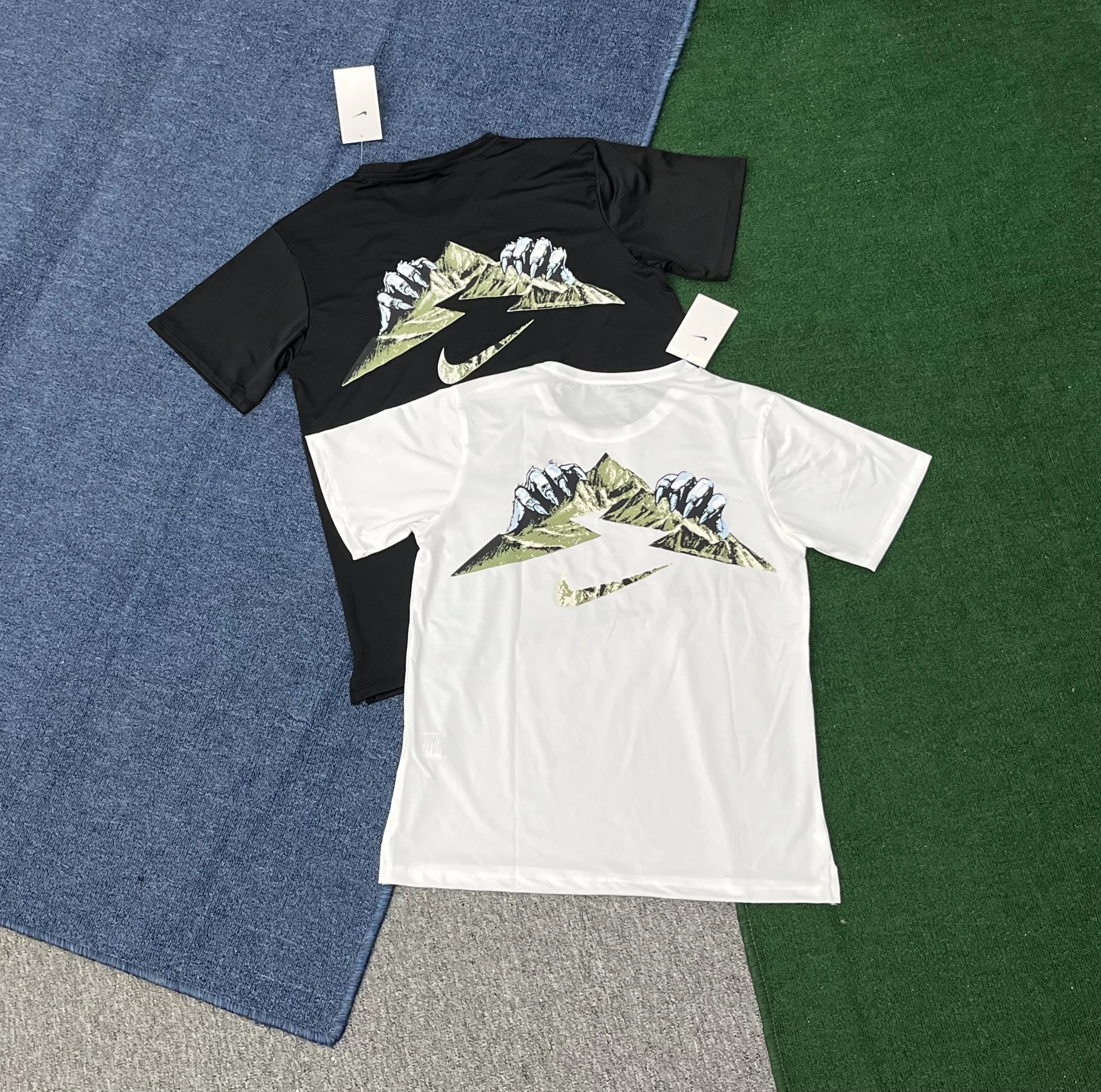 Nike T-Shirts Trail mountain graphic image 2