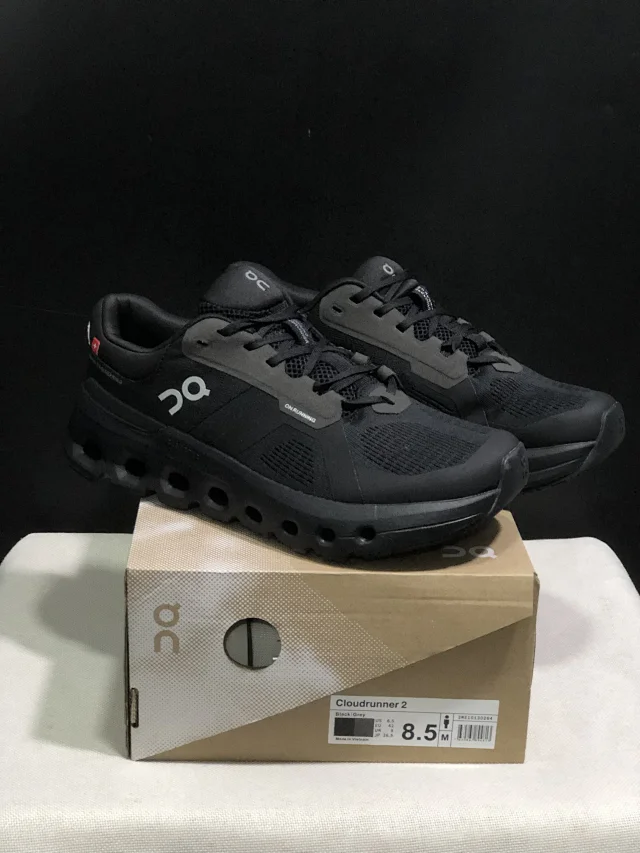 On Cloudhorizon and Cloudrunner 2 product detail image 9