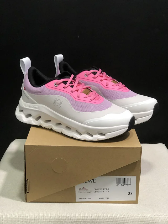 Loewe Sneakers Cloudtilt 2.0 product detail image 2