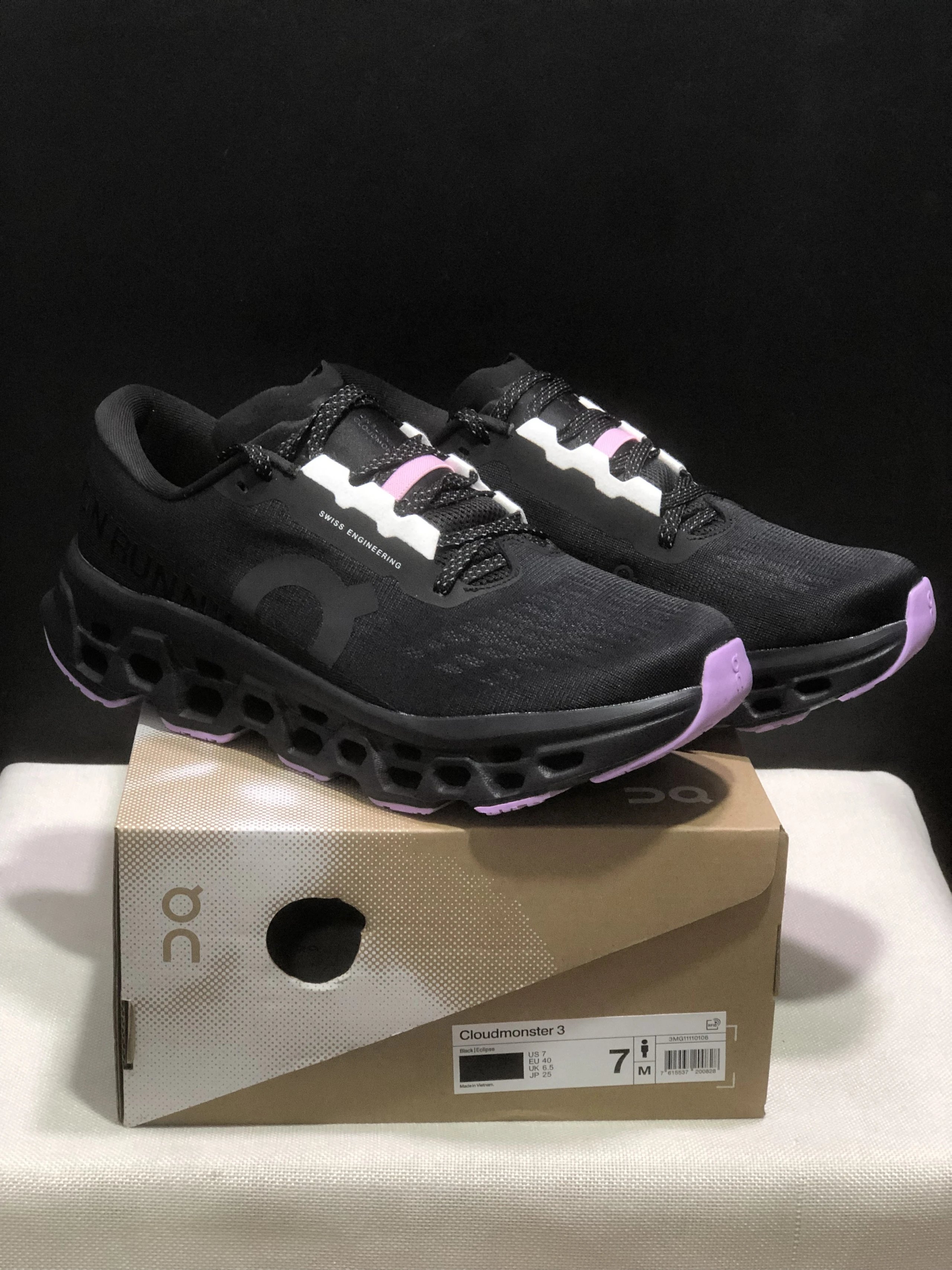 On Sneakers Cloudmonster 3 — 20