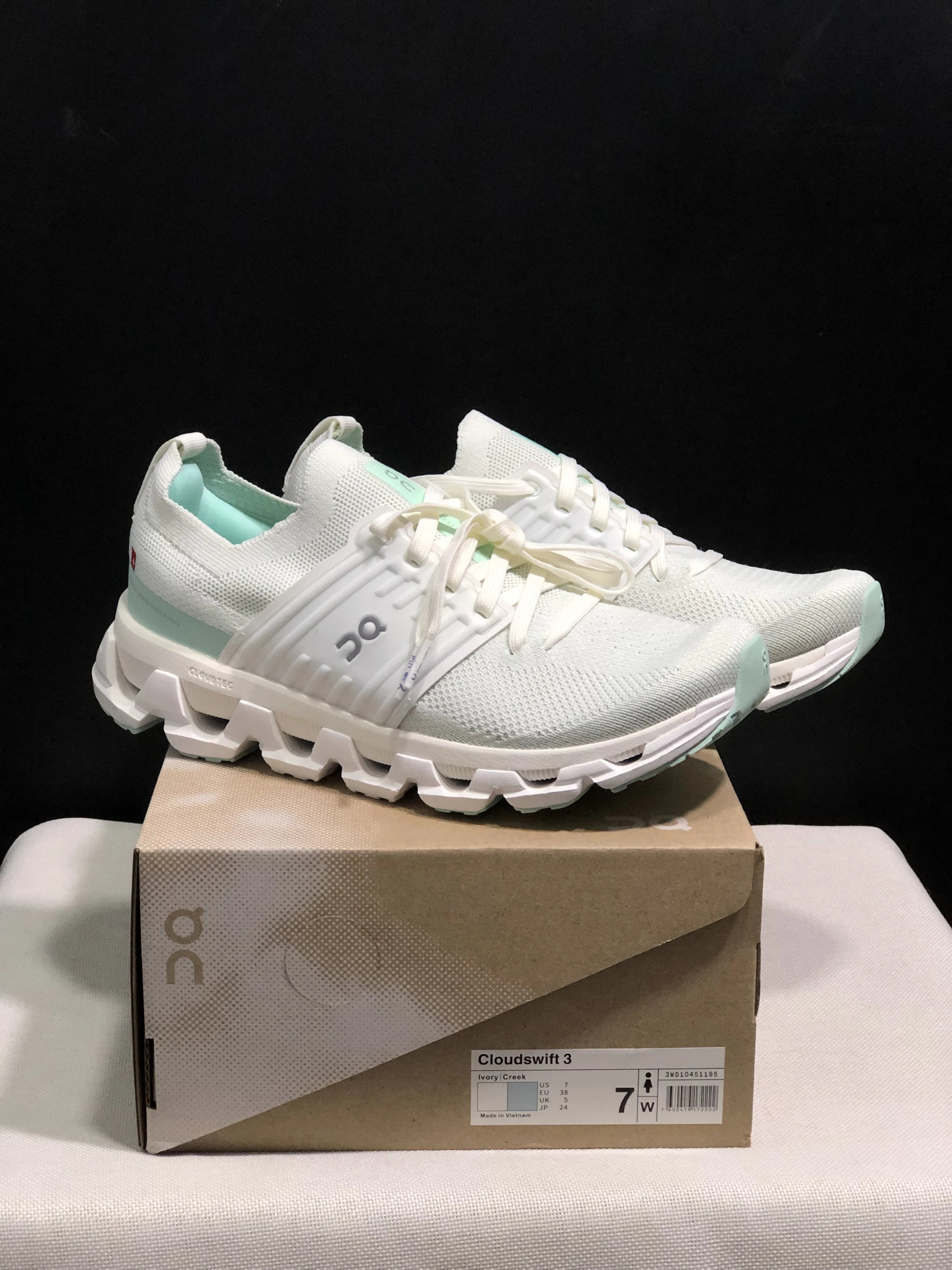 On Cloudswift / 3 AD — 16