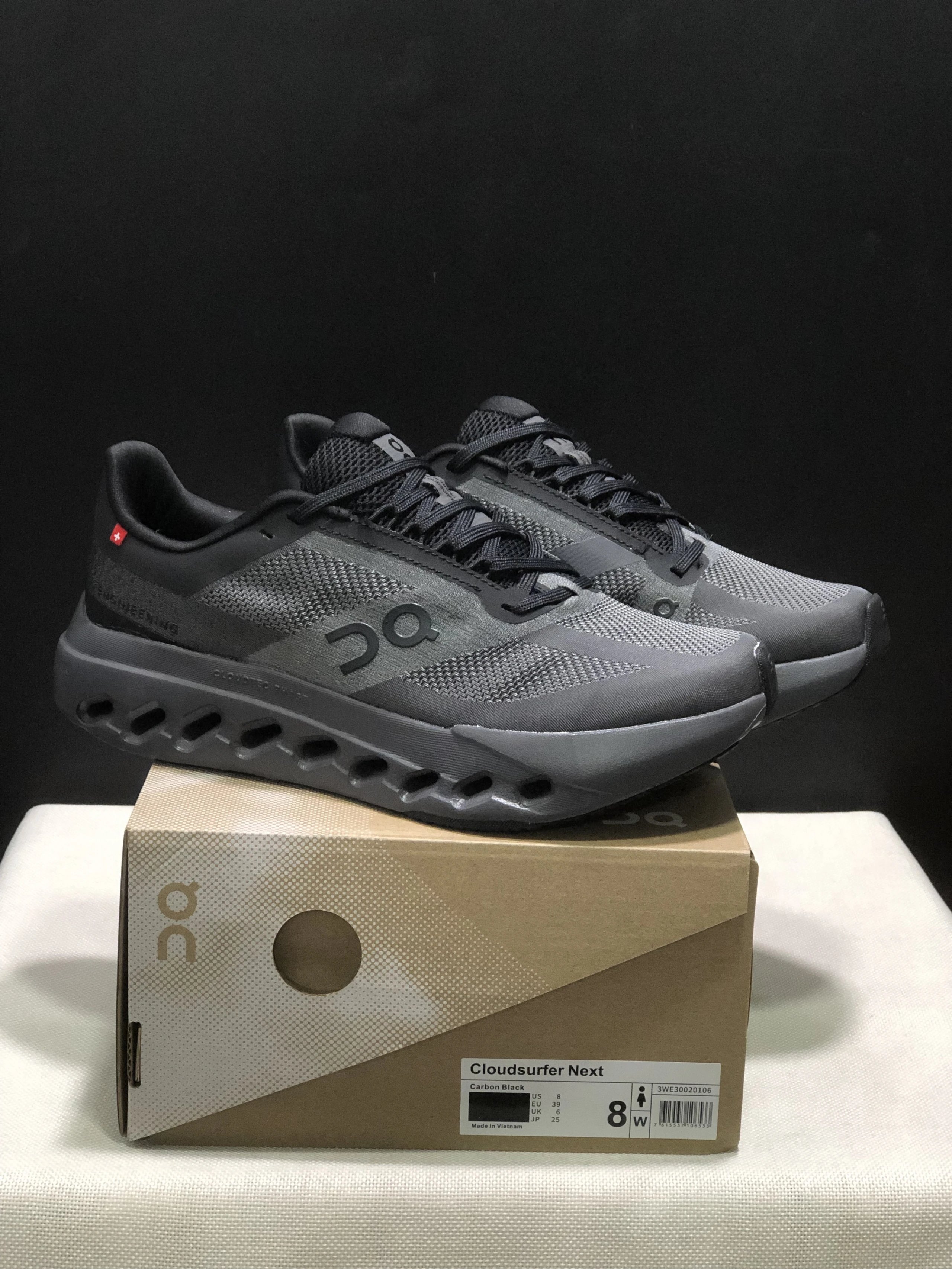On Sneakers Cloudsurfer Next Z5 — 26