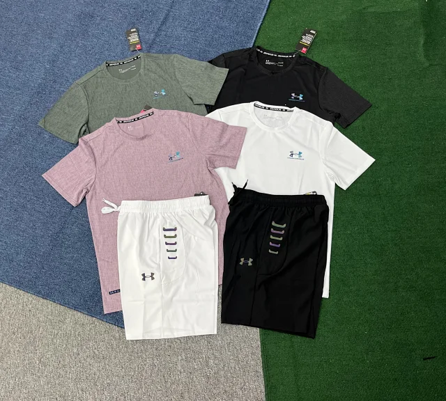 Under Armour Tracksuits Short-sleeve T-shirt and jogger pants set product detail image 1