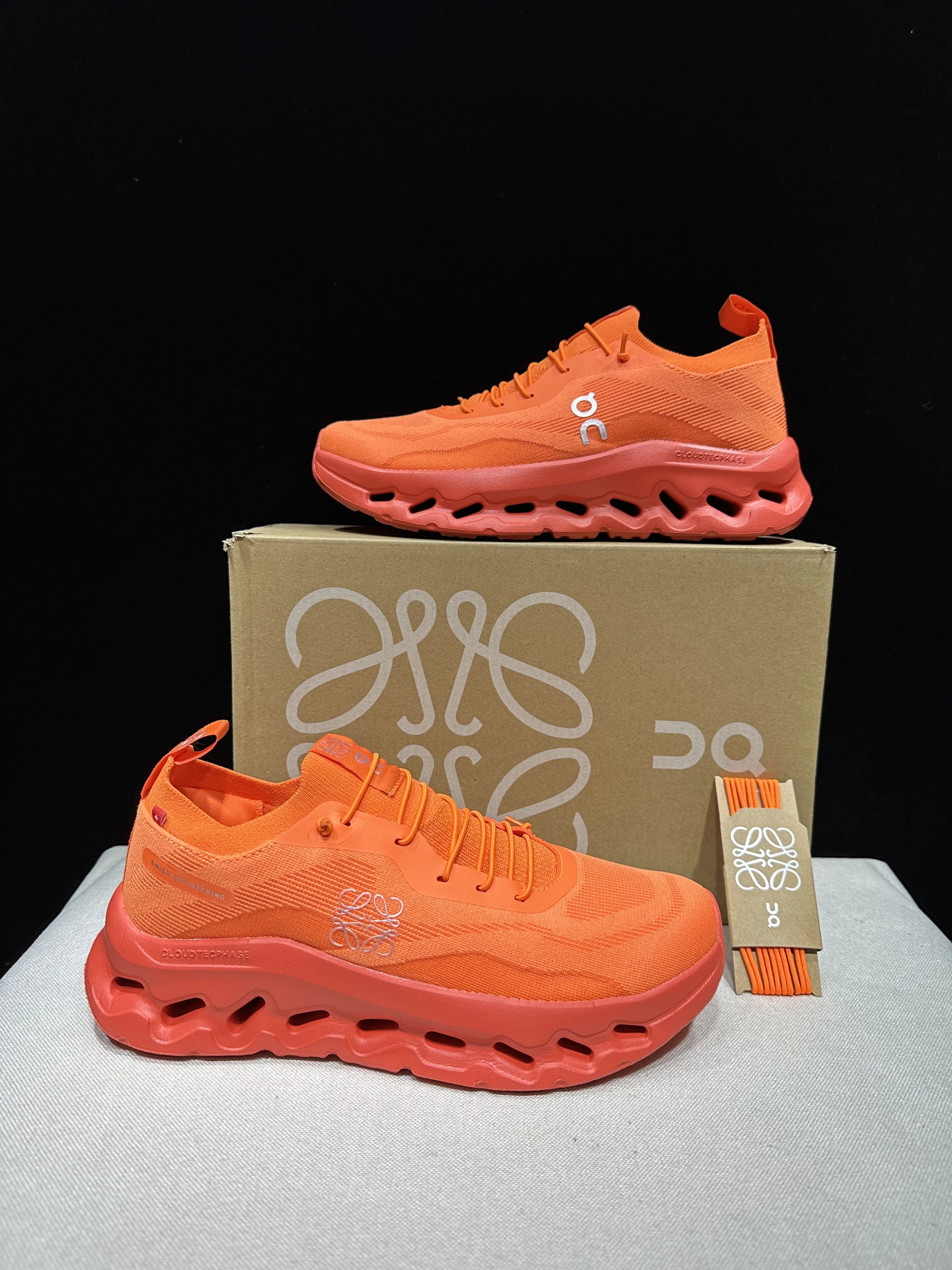 Loewe Sneakers Cloudtilt 2.0 — 35
