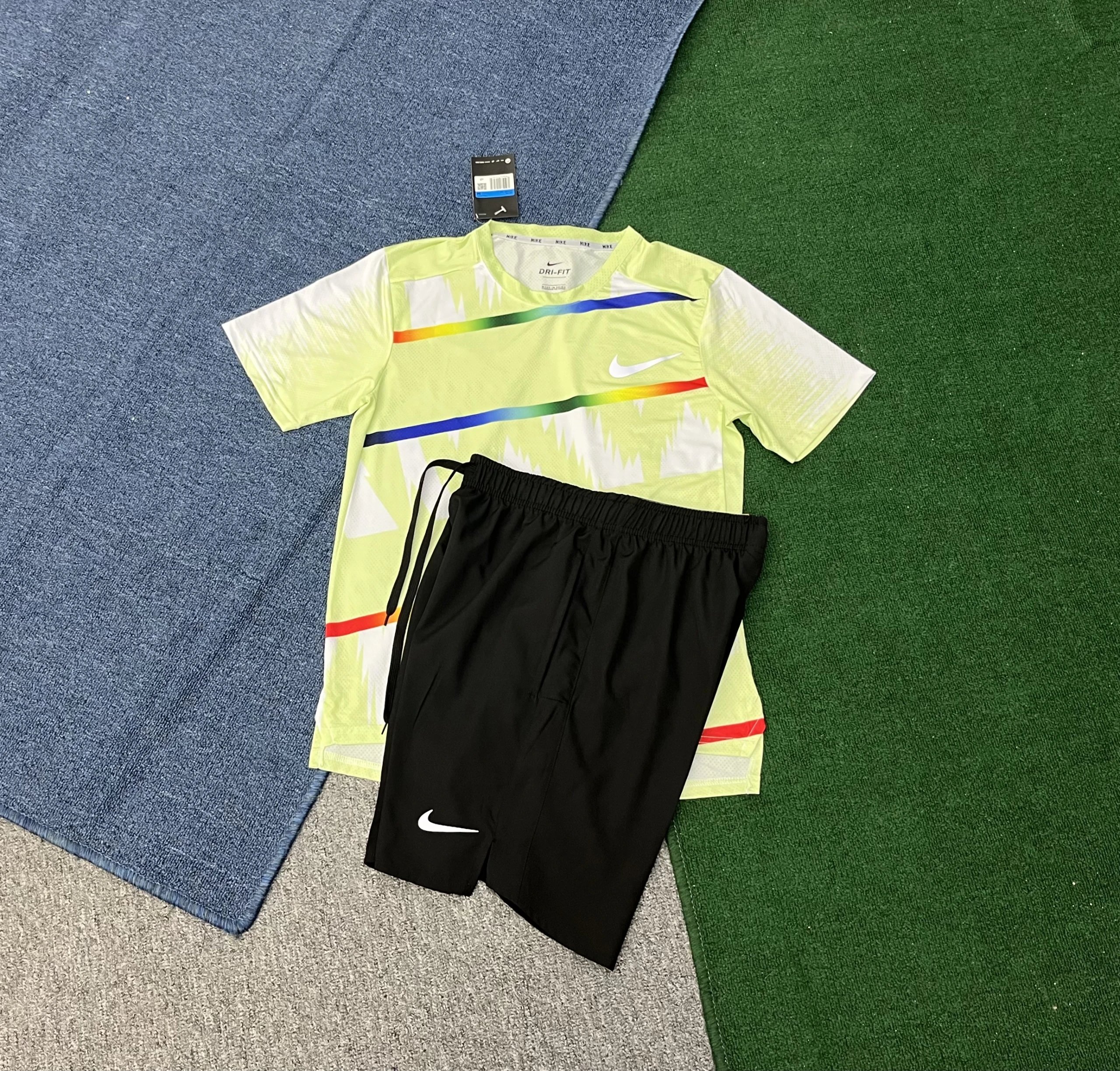 Nike Matching Sets Dri-FIT short-sleeve T-shirt and shorts set image 14
