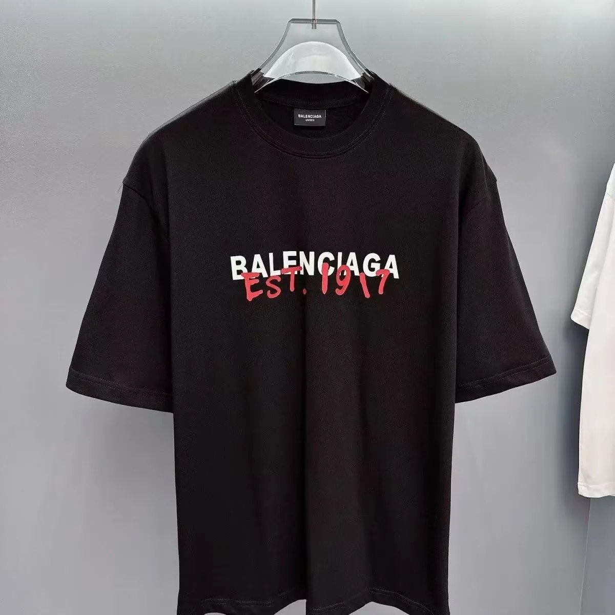 Burberry T-Shirts Short Sleeve Graphic T-Shirt — 20