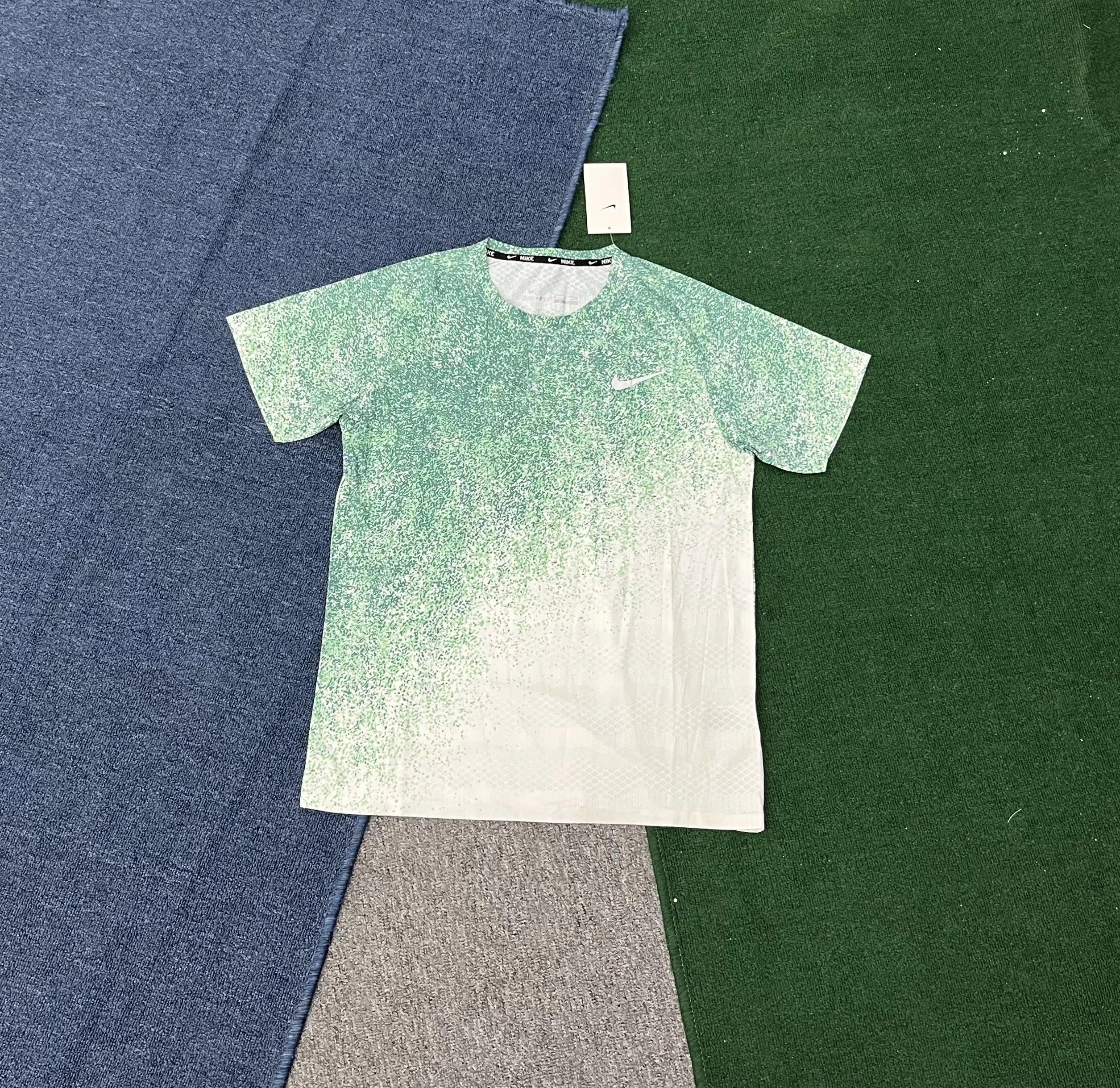 Nike Matching Sets Trail Short-Sleeve T-Shirt and Shorts Set image 12