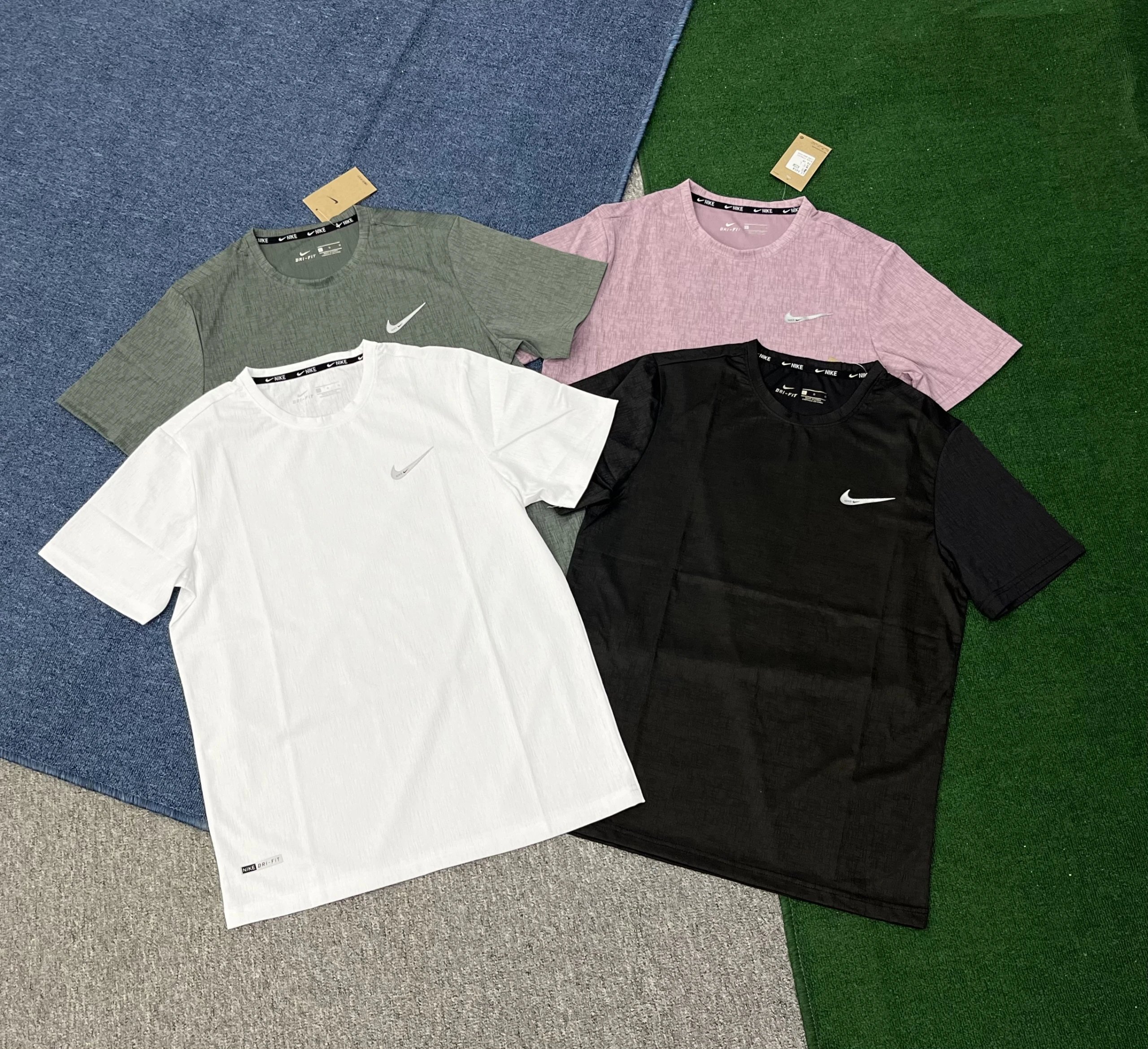 Nike T-Shirts Dri-FIT Short-Sleeve T-Shirt image 3