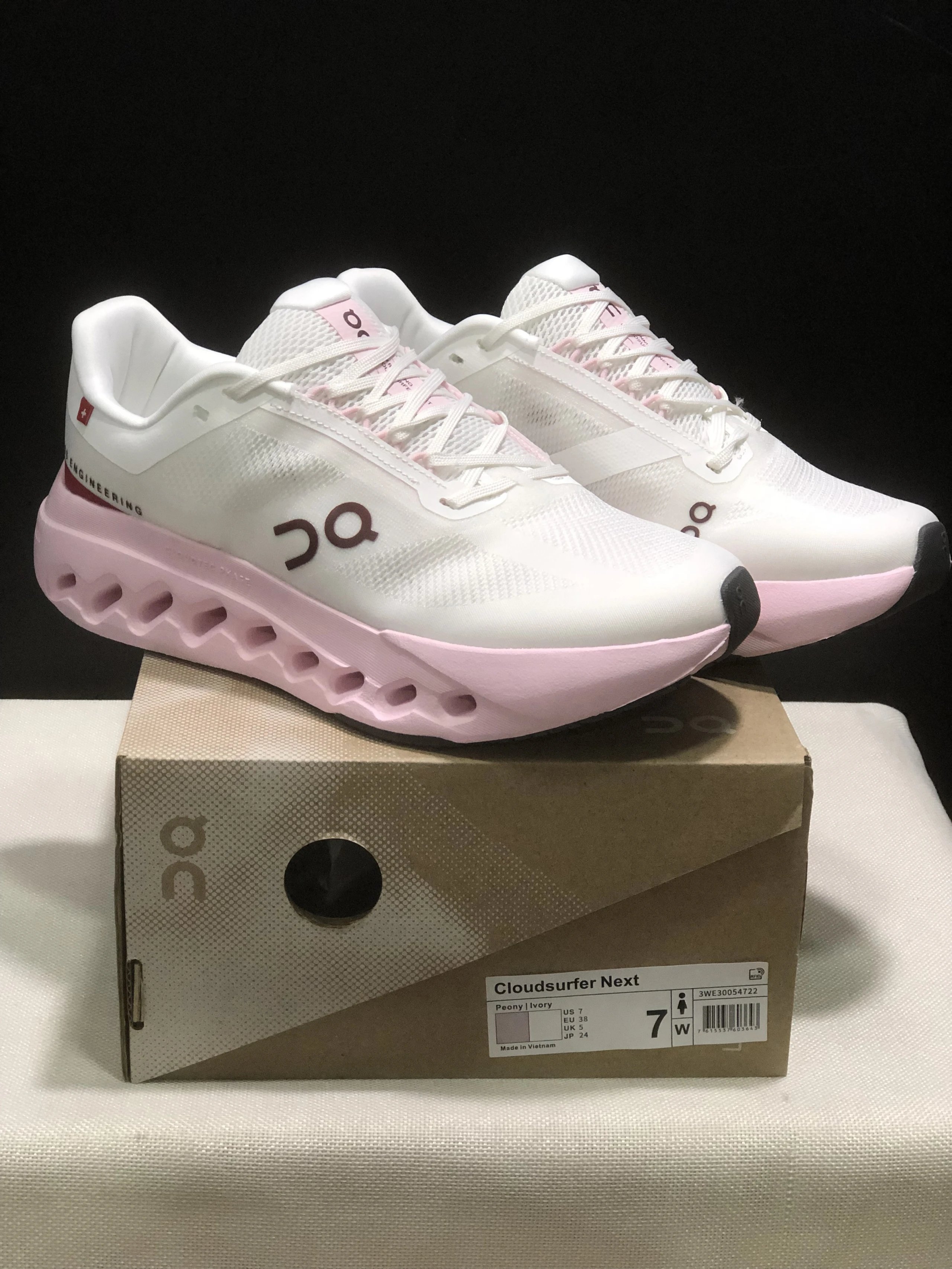On Sneakers Cloudsurfer Next Z5 — 14