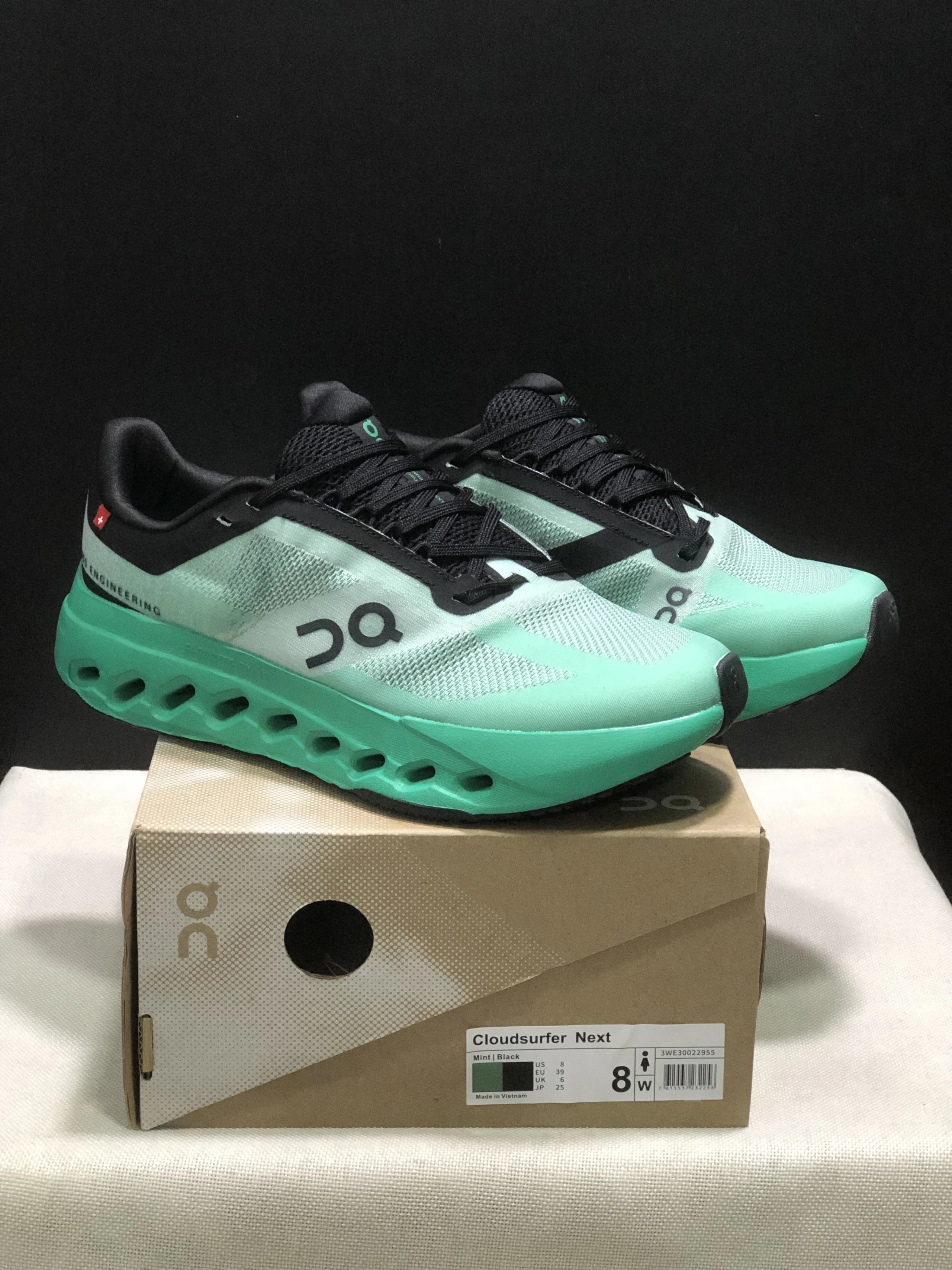 On Sneakers Cloudsurfer Next Z5 — 31