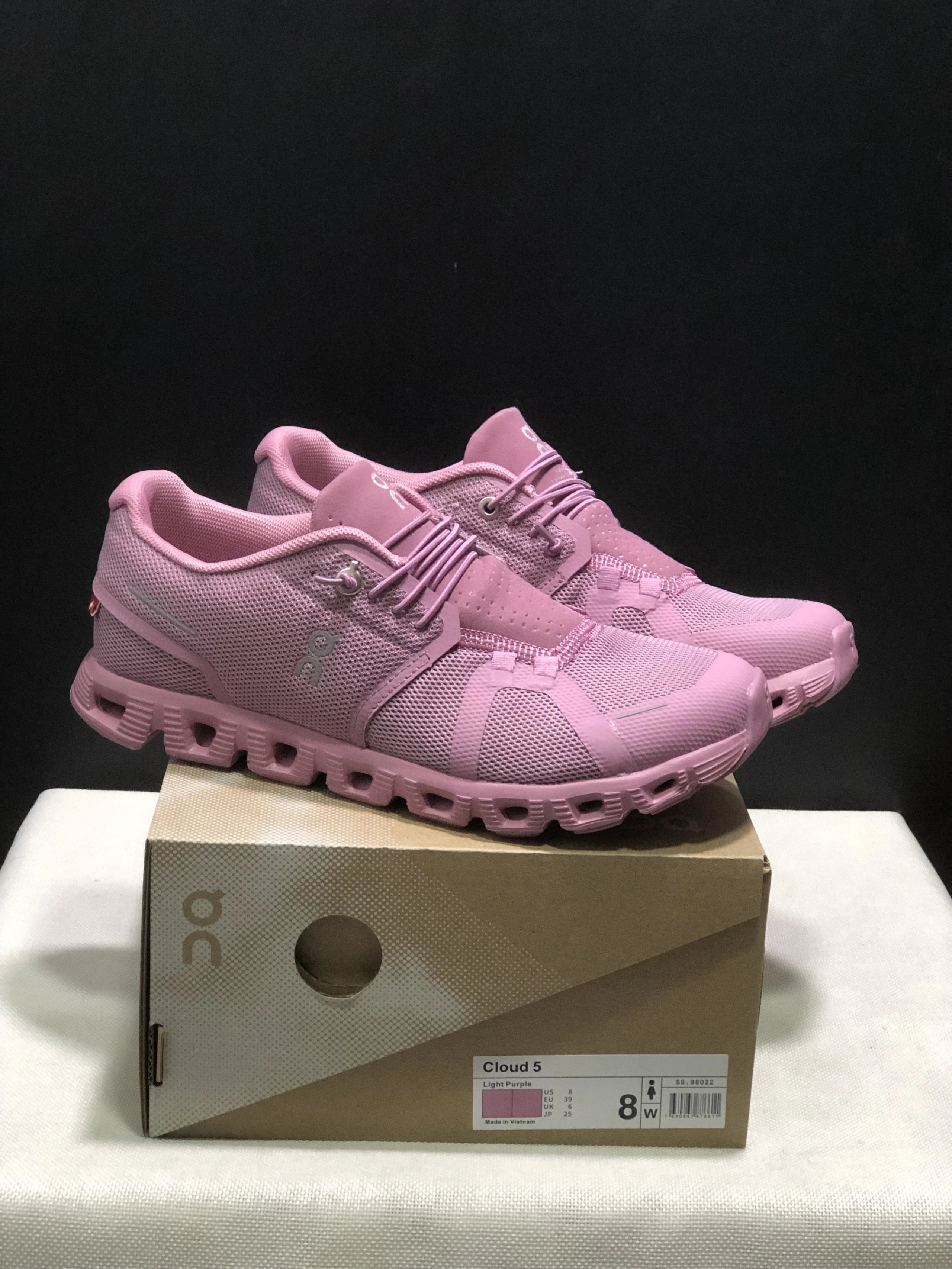 On Sneakers Cloud 5 — 11