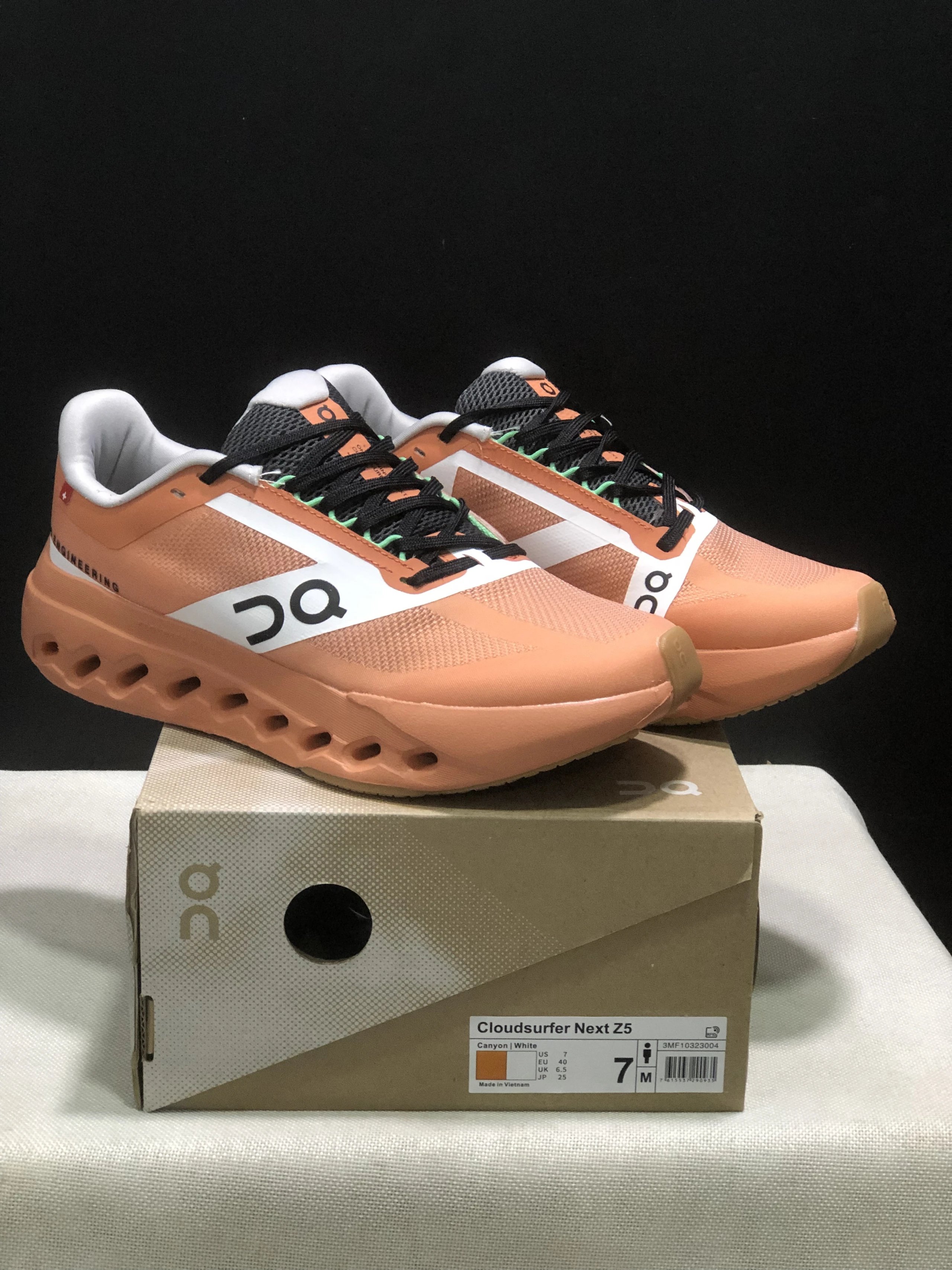 On Sneakers Cloudsurfer Next Z5 — 1