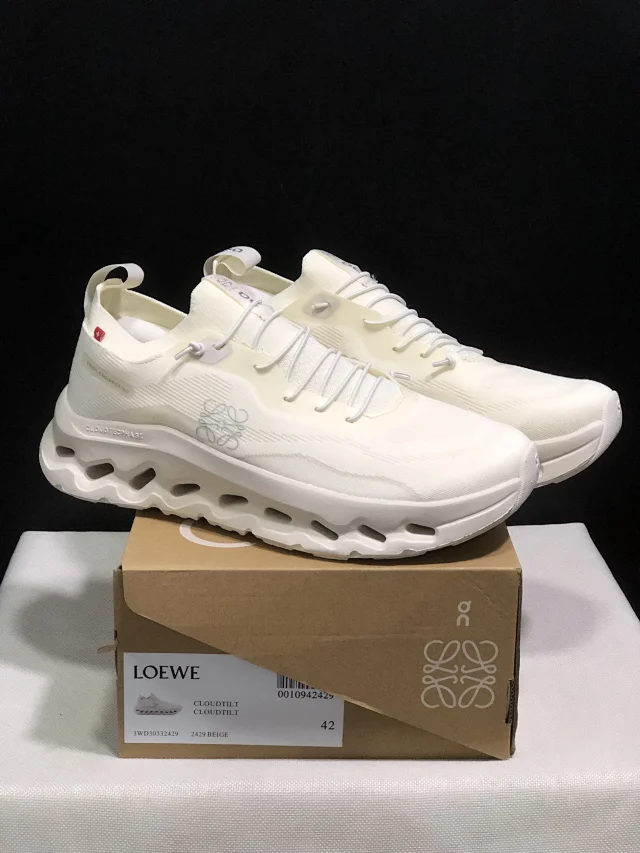 Loewe Sneakers Cloudtilt 2.0 product detail image 6