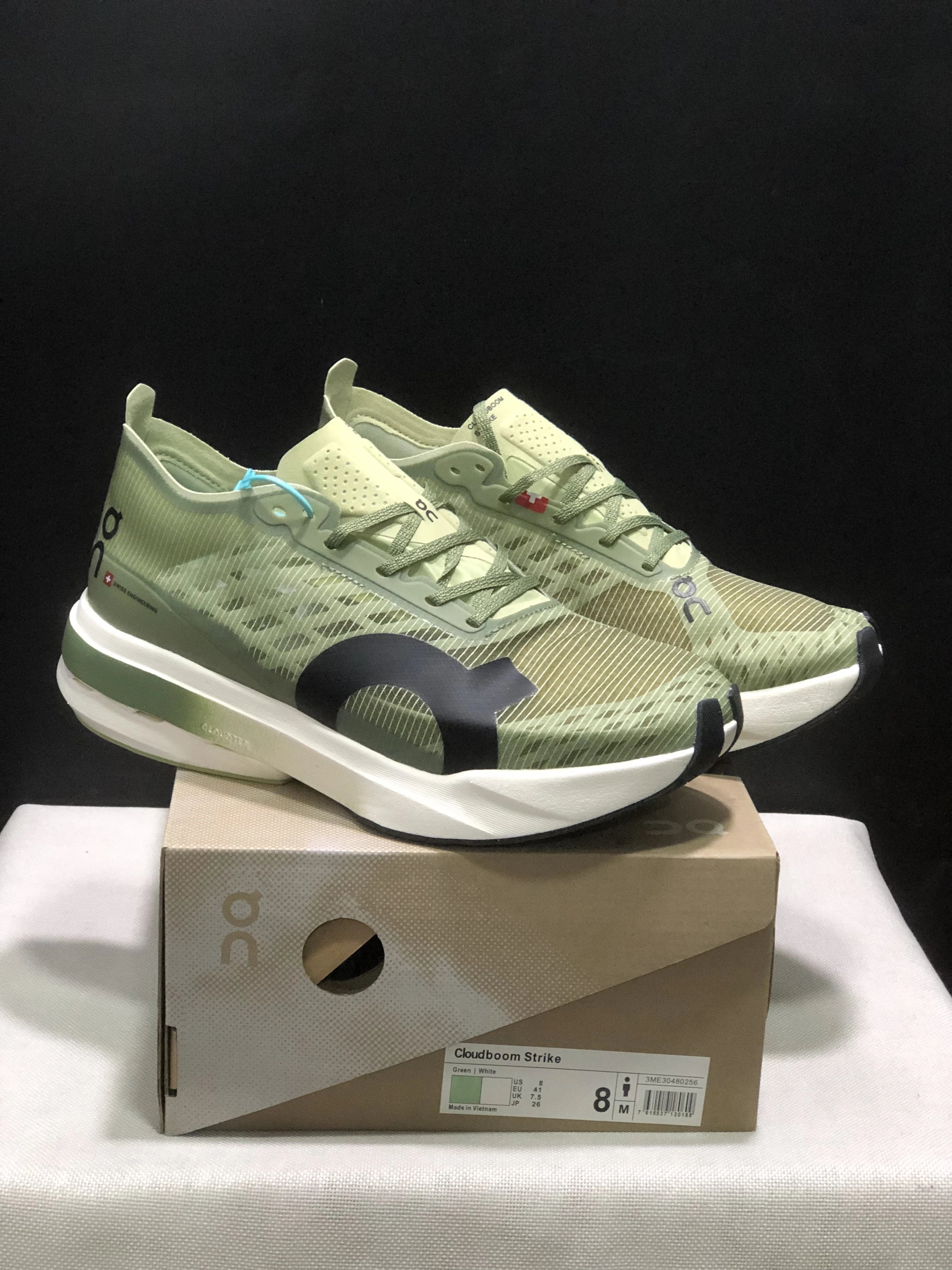 On Sneakers Cloudboom Strike and mesh running shoe styles — 32