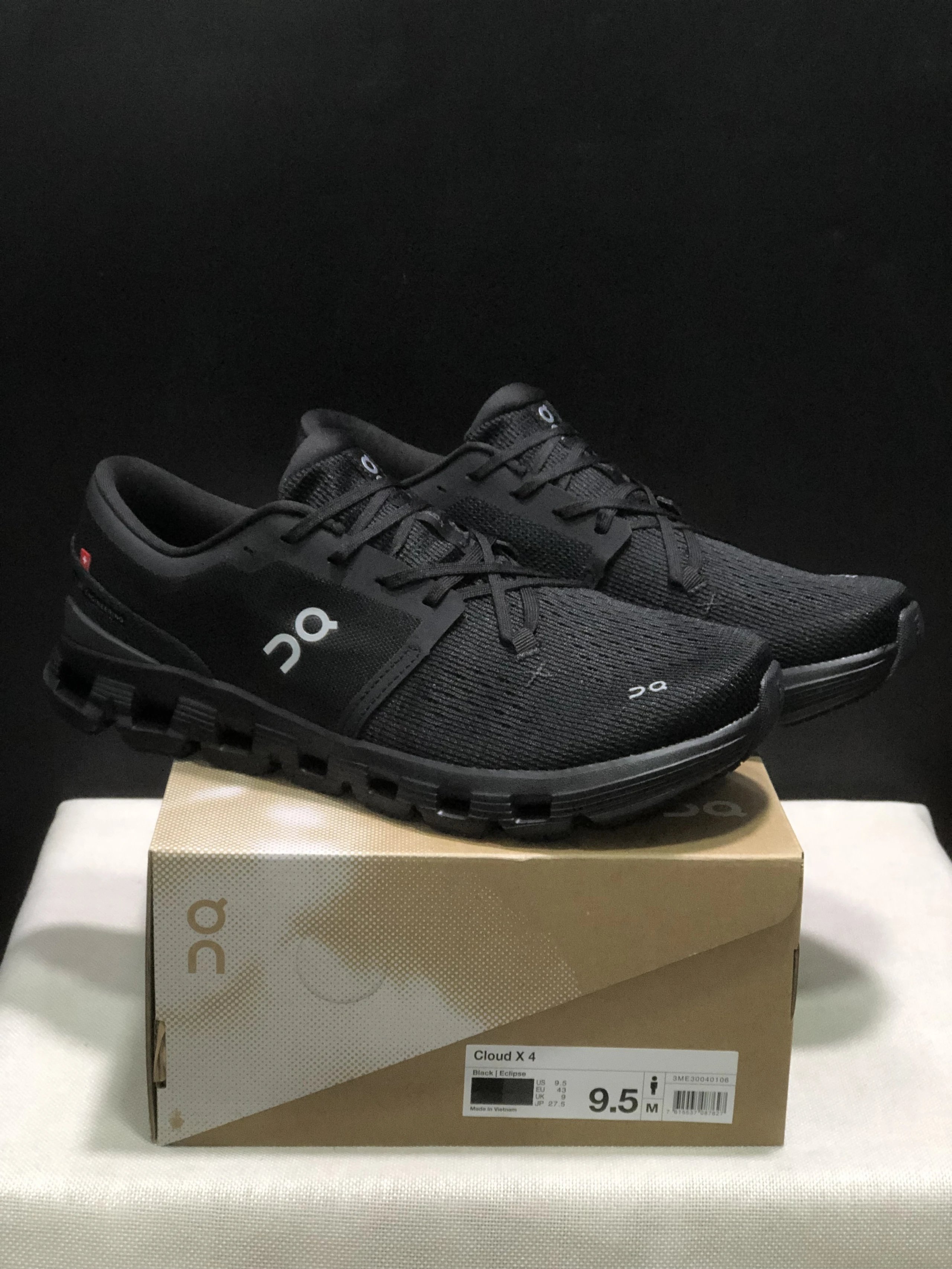 On Sneakers Cloud X 4 — 20