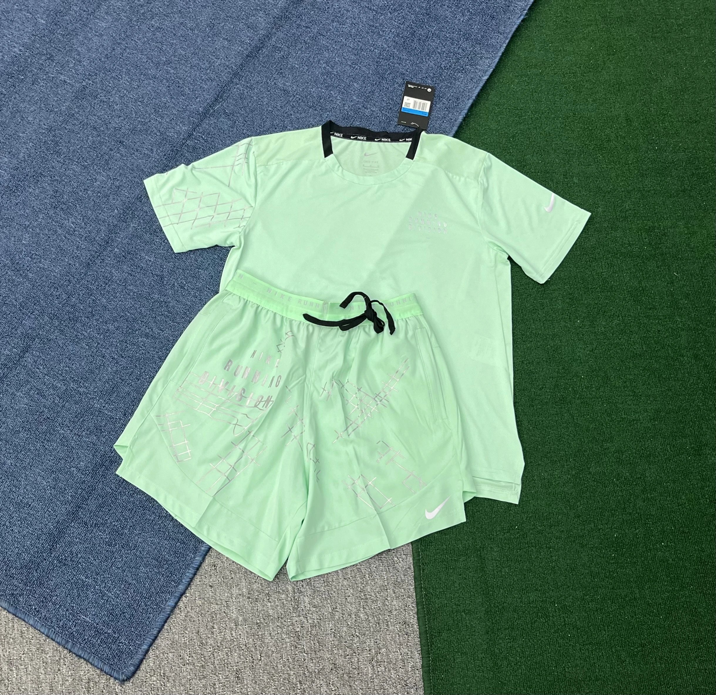Nike Matching Sets Short-Sleeve Running Top and Shorts Set — 11