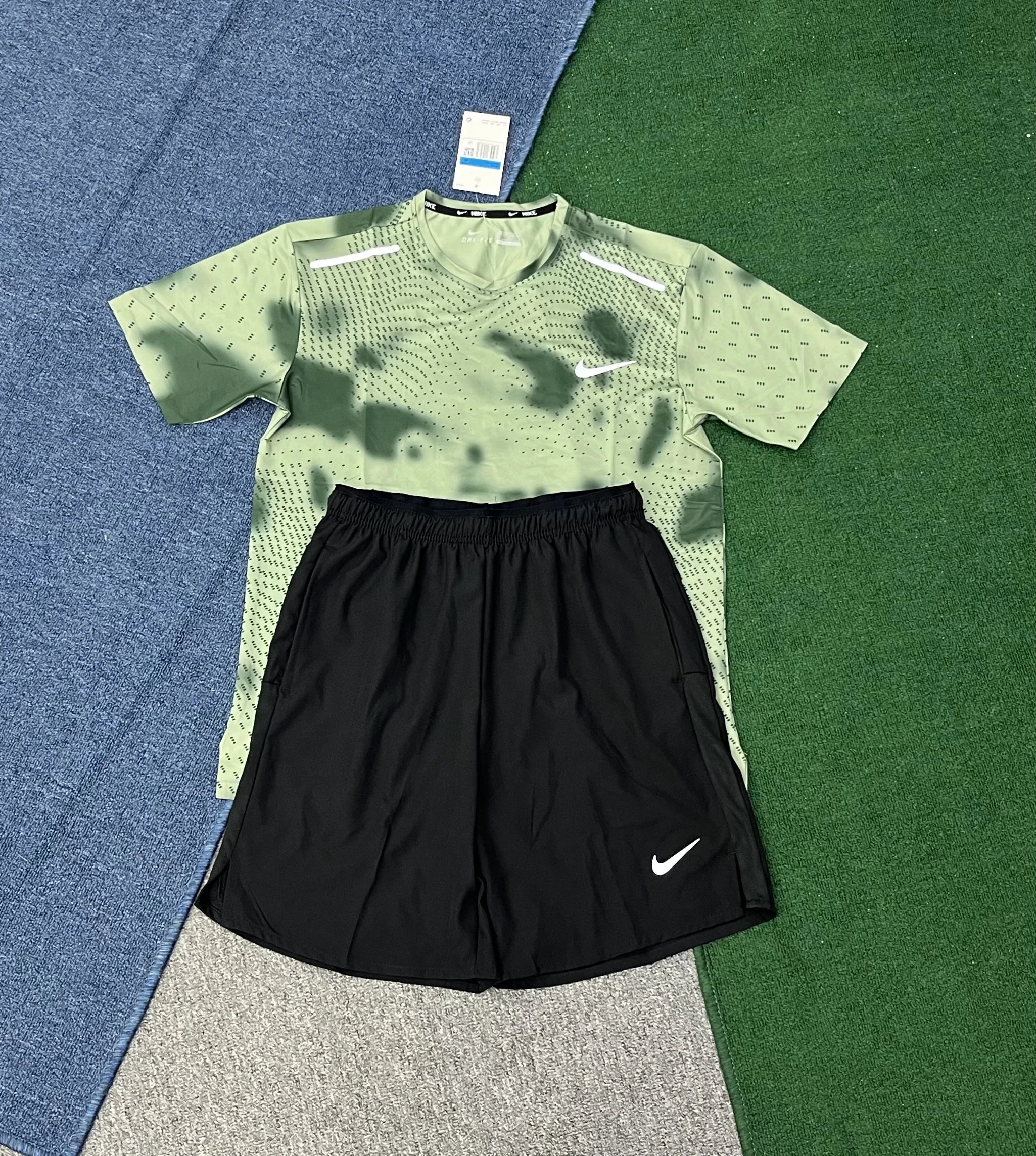Nike Matching Sets Short-Sleeve Running Top and Shorts Set image 8