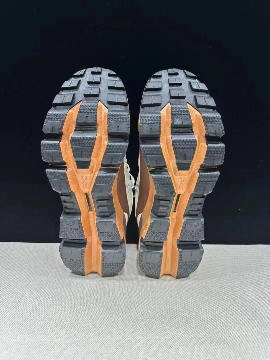 On Sneakers Cloudhorizon 2 — 40
