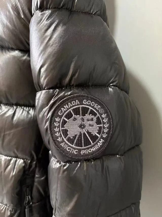 Canada Goose Down Jackets Quilted puffer jacket with Arctic Program sleeve patch product detail image 31