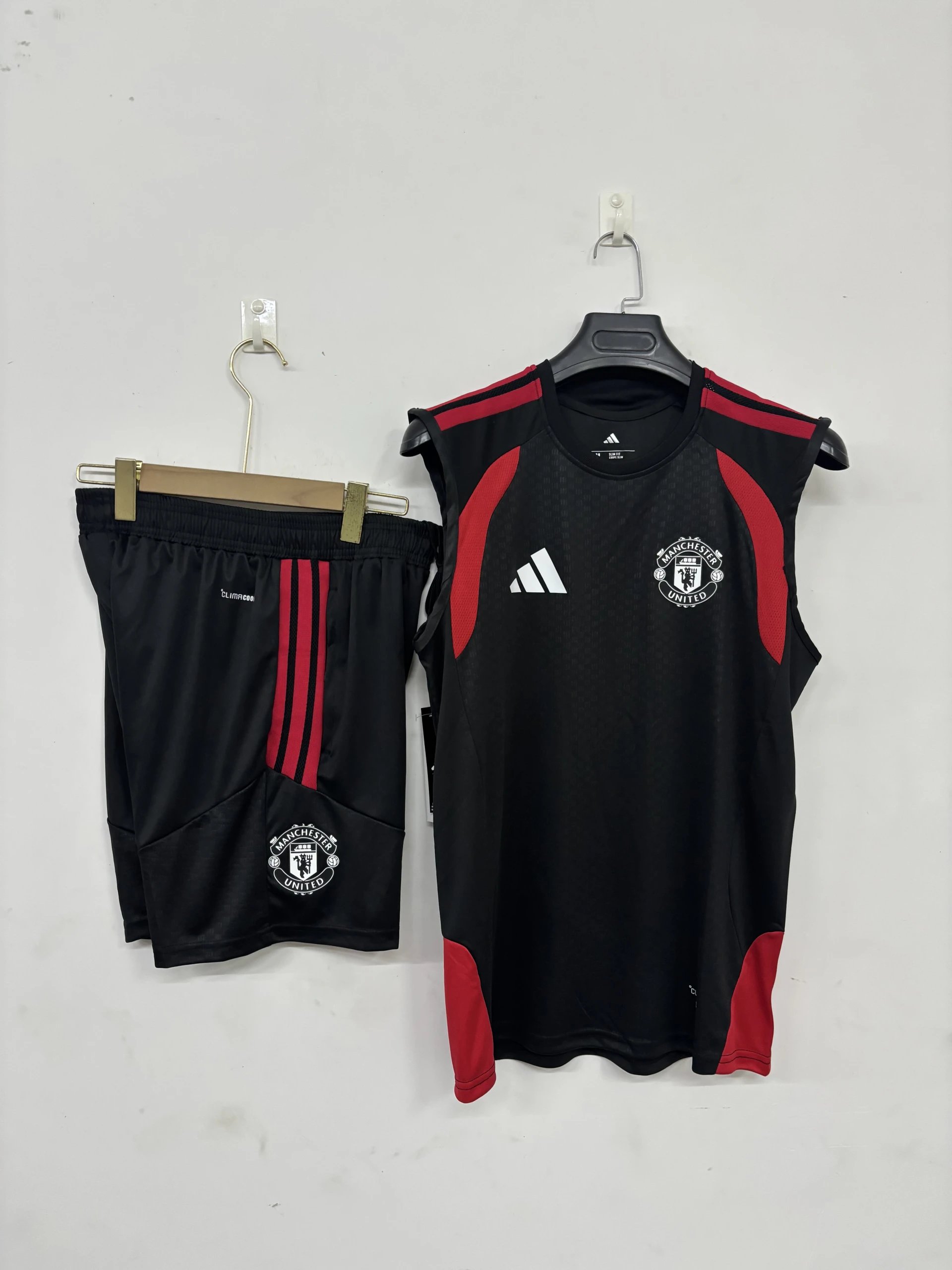 adidas Matching Sets Football training vest and shorts set image 4