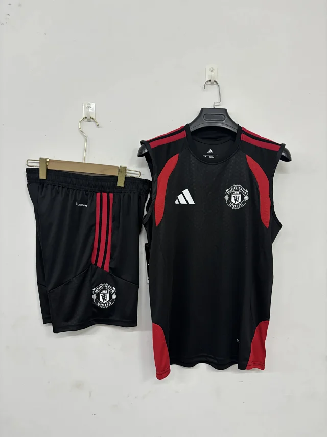 adidas Matching Sets Football training vest and shorts set product detail image 3