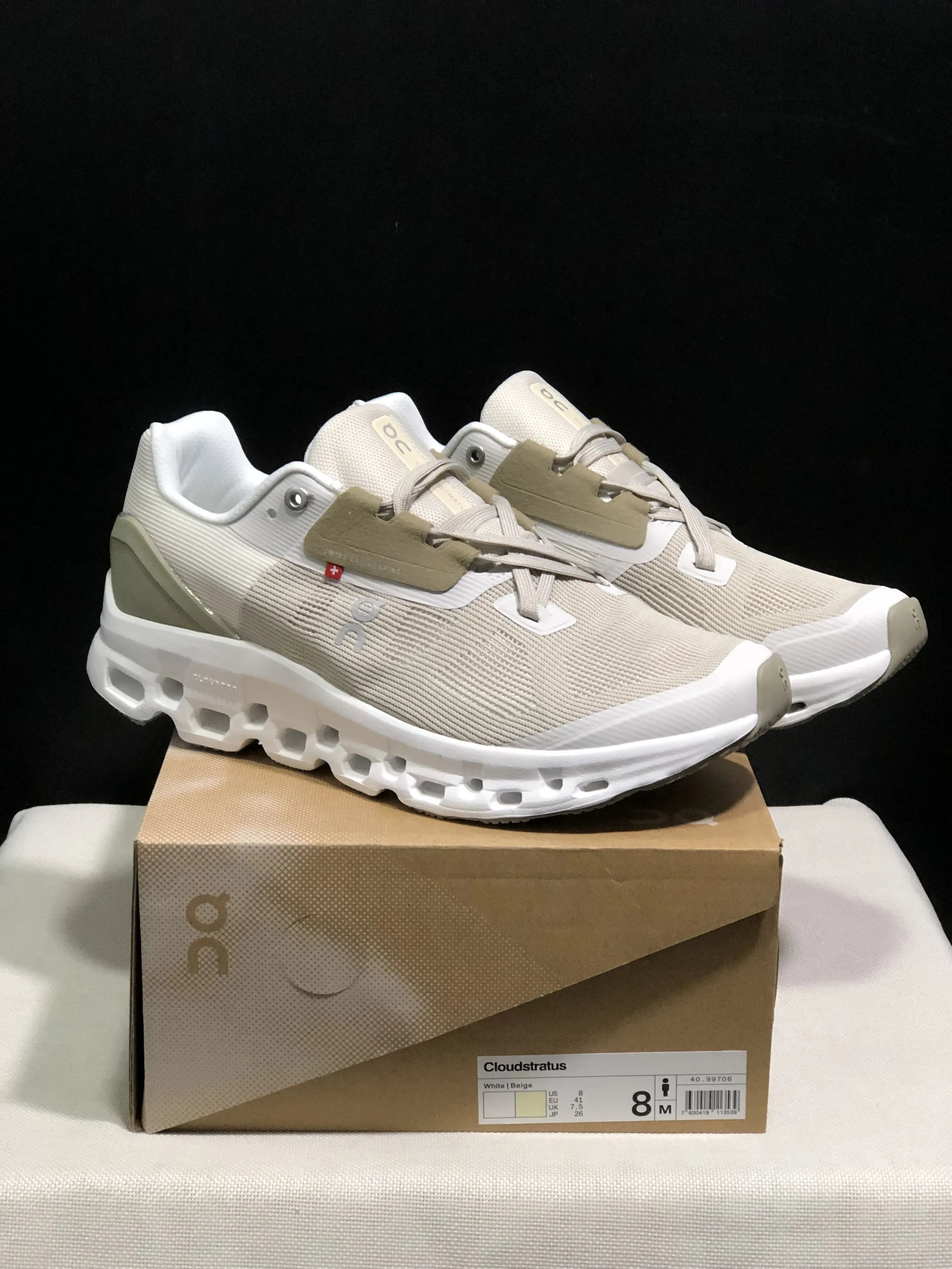 On Sneakers THE ROGER Pro Clay — 8