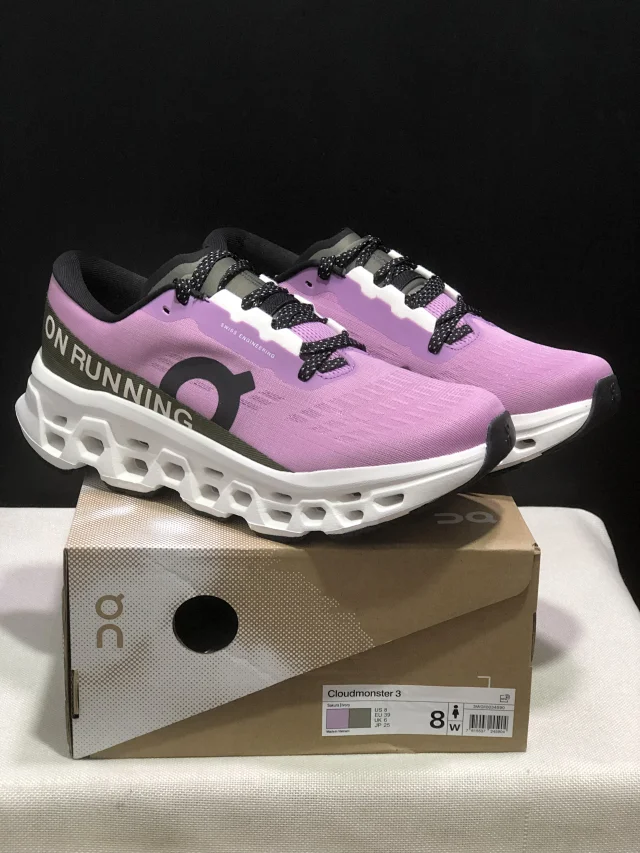 On Sneakers Cloudmonster 3 product detail image 1