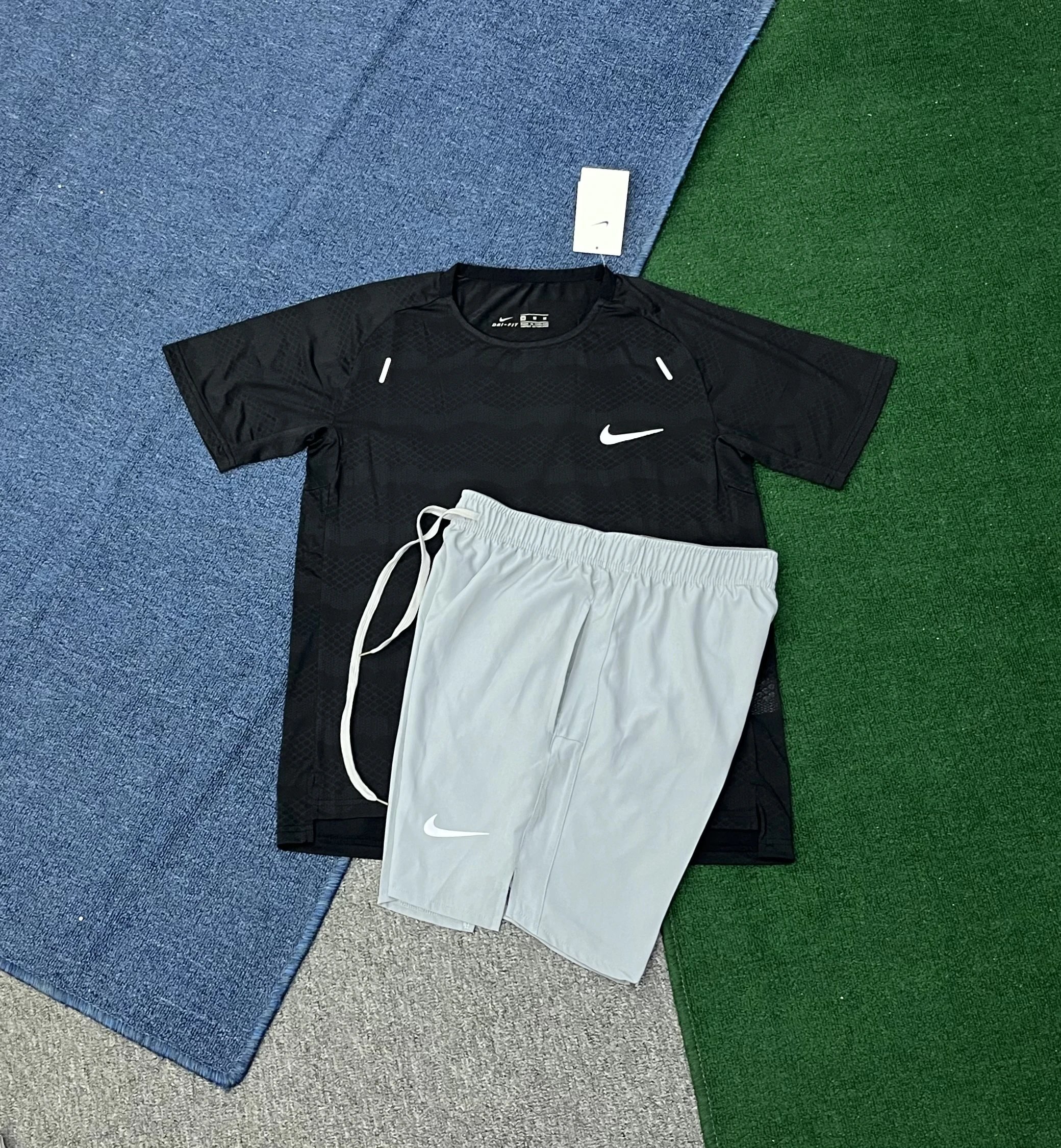 Nike Matching Sets Dri-FIT T-Shirt and Shorts Set image 5