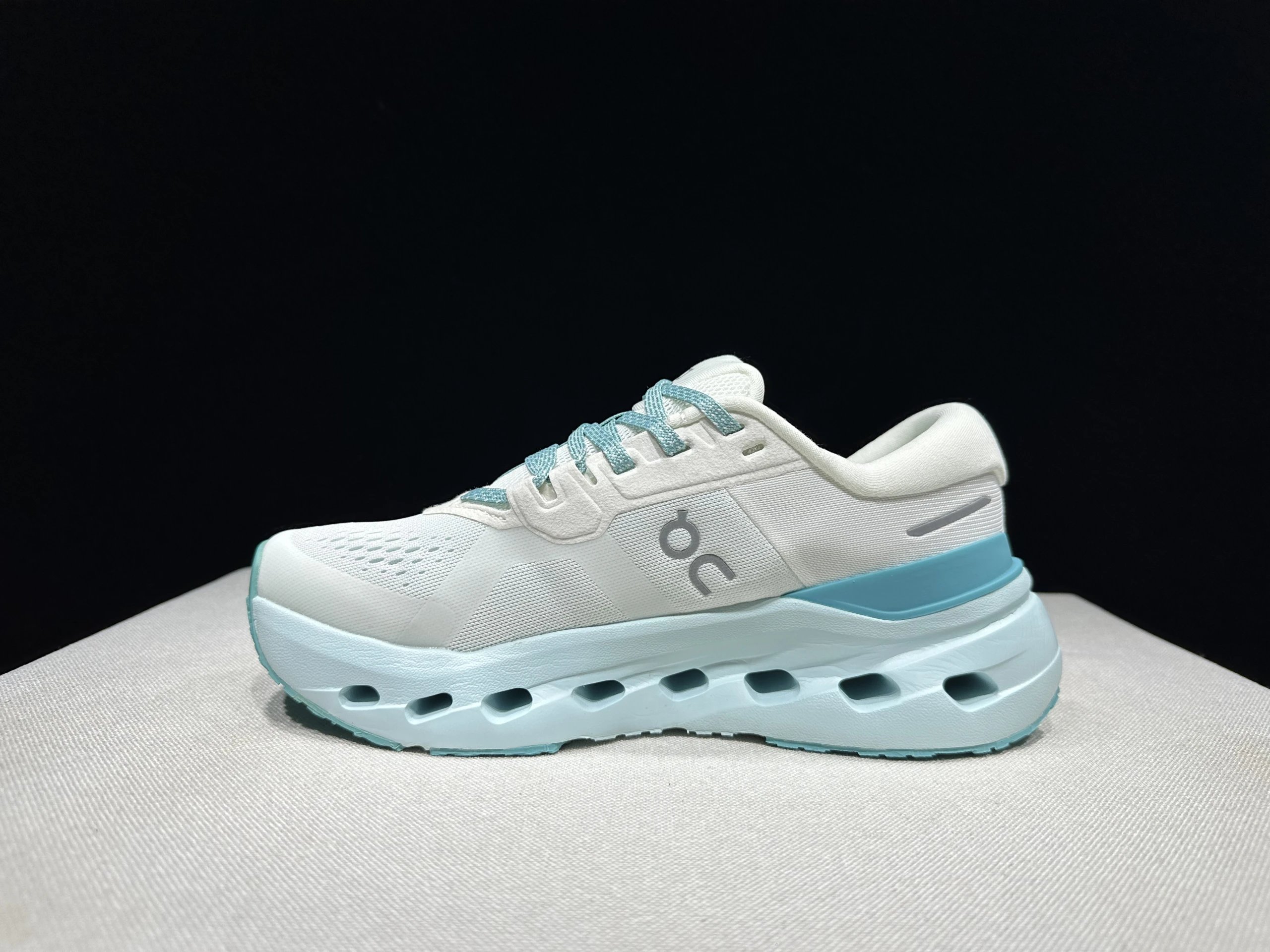 On Cloudnova Form 2 and TT — 15
