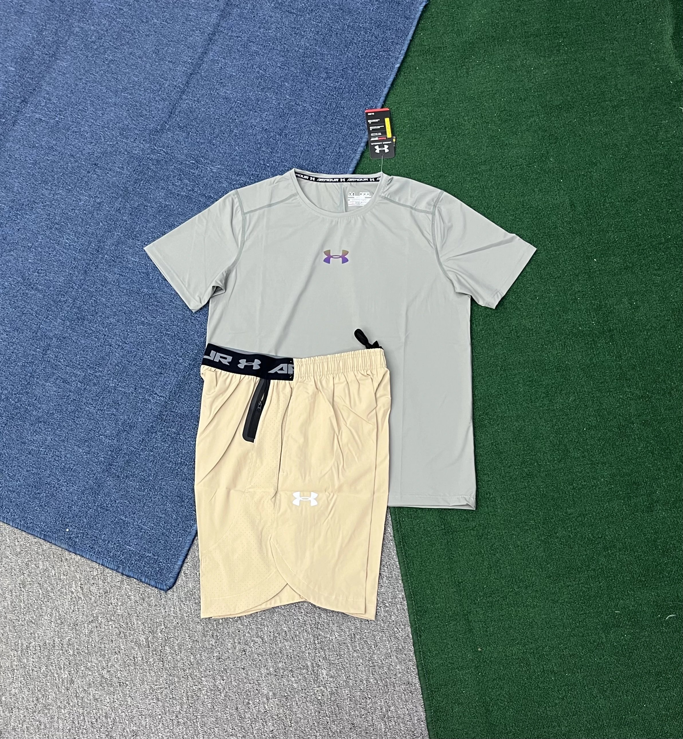 Under Armour Tracksuits Short-sleeve T-shirt and jogger pants set — 7