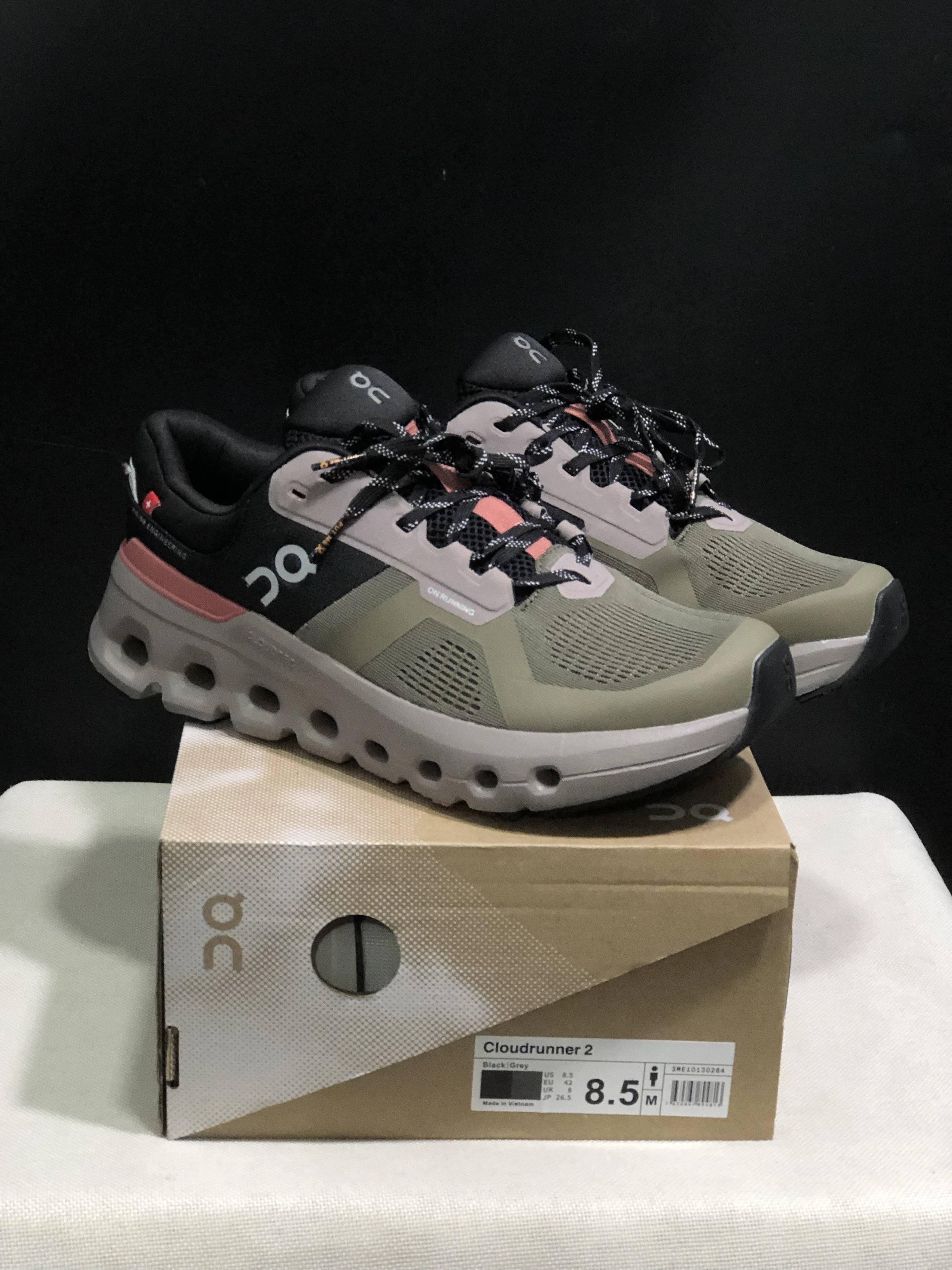 On Cloudhorizon and Cloudrunner 2 — 24