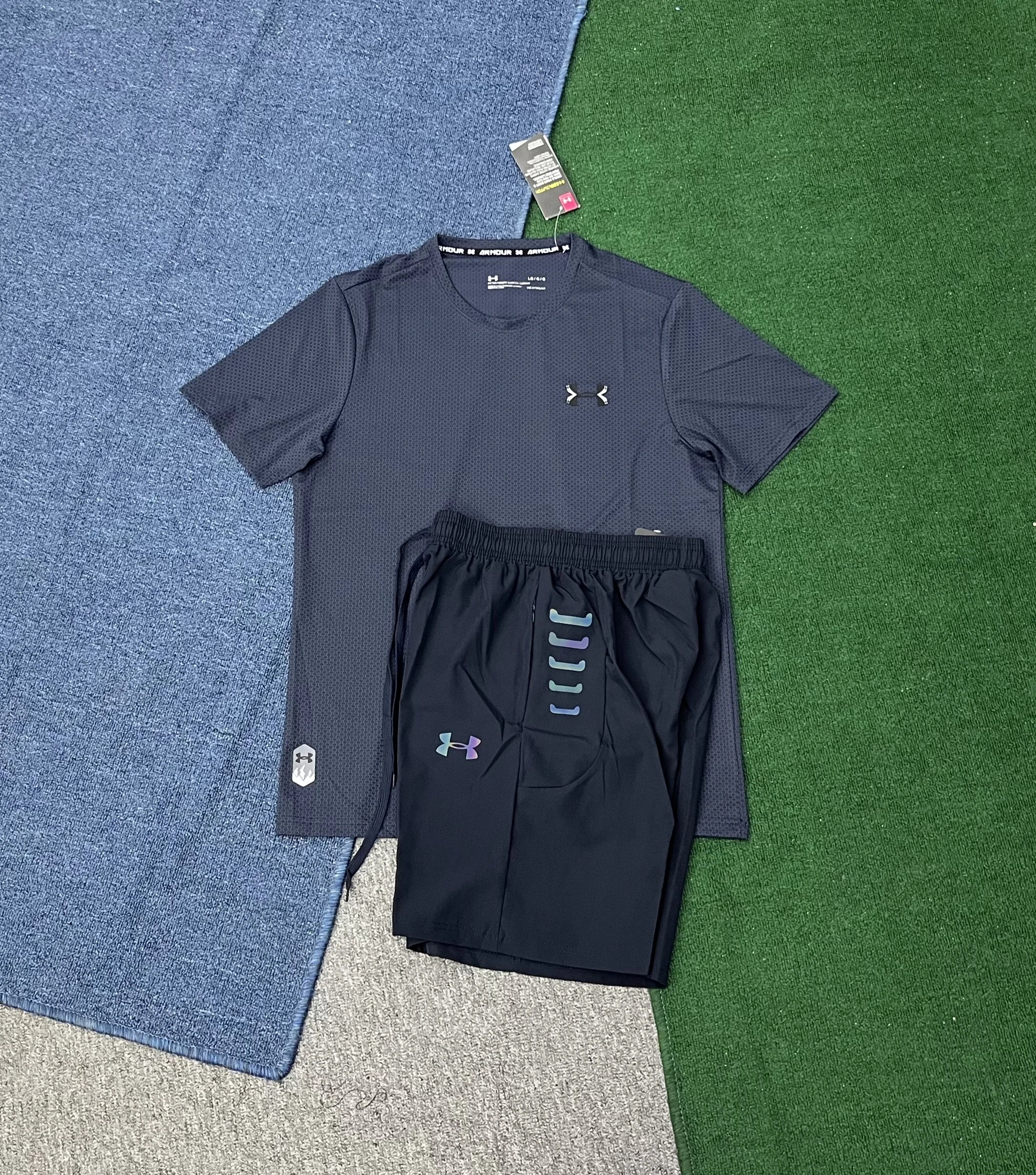 Under Armour Tracksuits Short-sleeve T-shirt and jogger pants set — 26