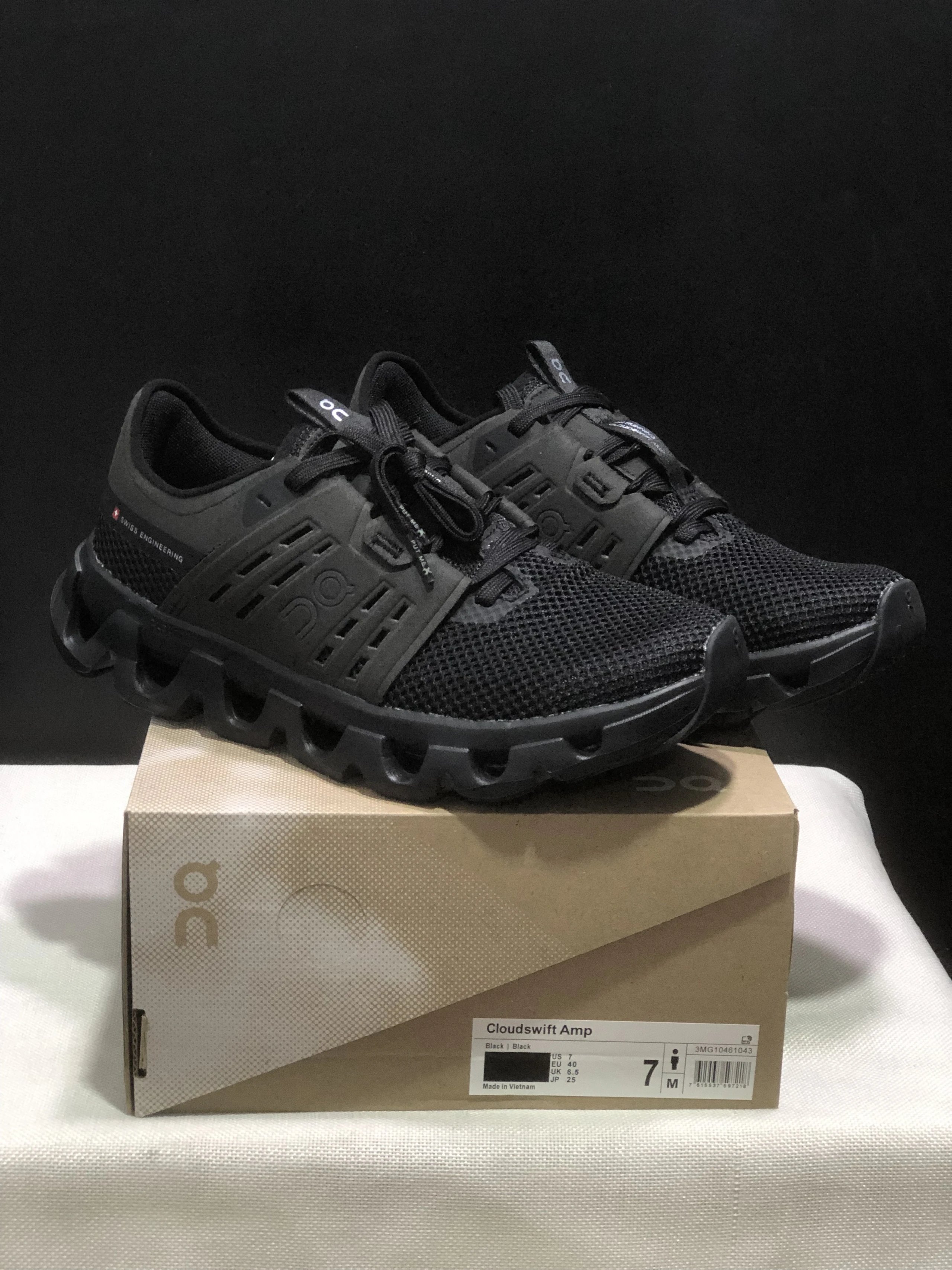 On Cloudmonster 3 Hyper, Cloudsoma, and Cloudswift Amp image 6