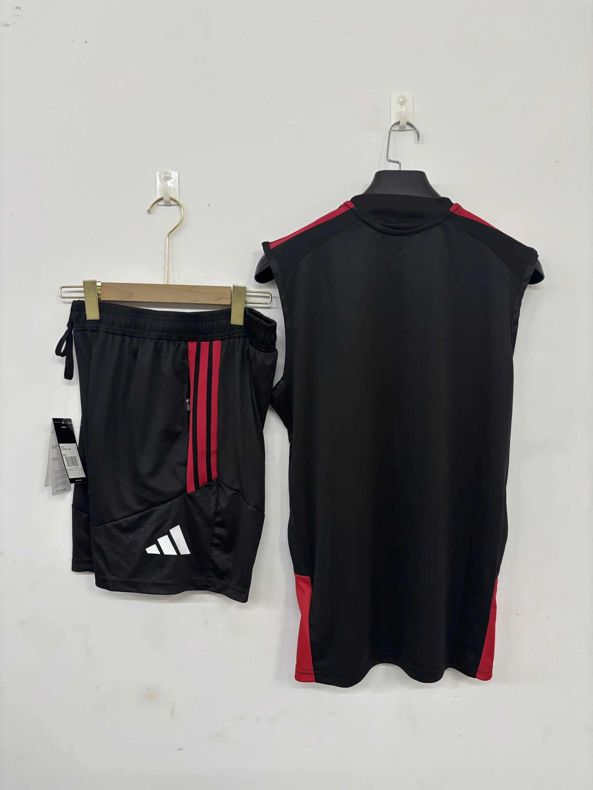 adidas Matching Sets Football training vest and shorts set image 5