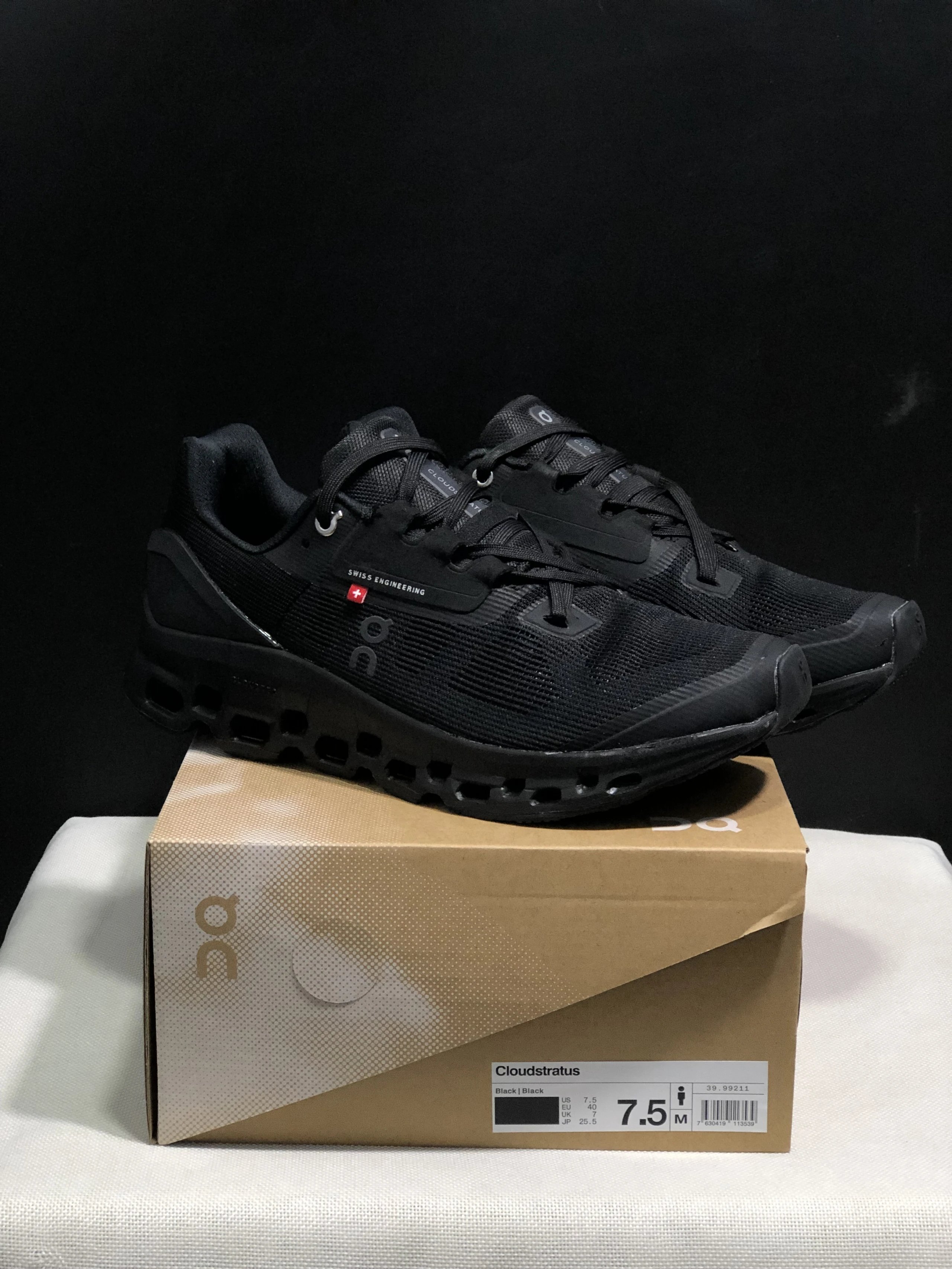On Sneakers THE ROGER Pro Clay — 36