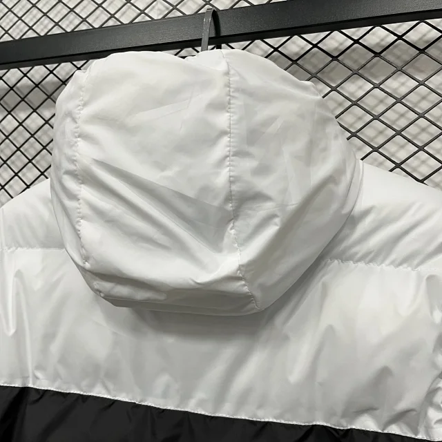 Nike Down Jackets Hooded puffer product detail image 7