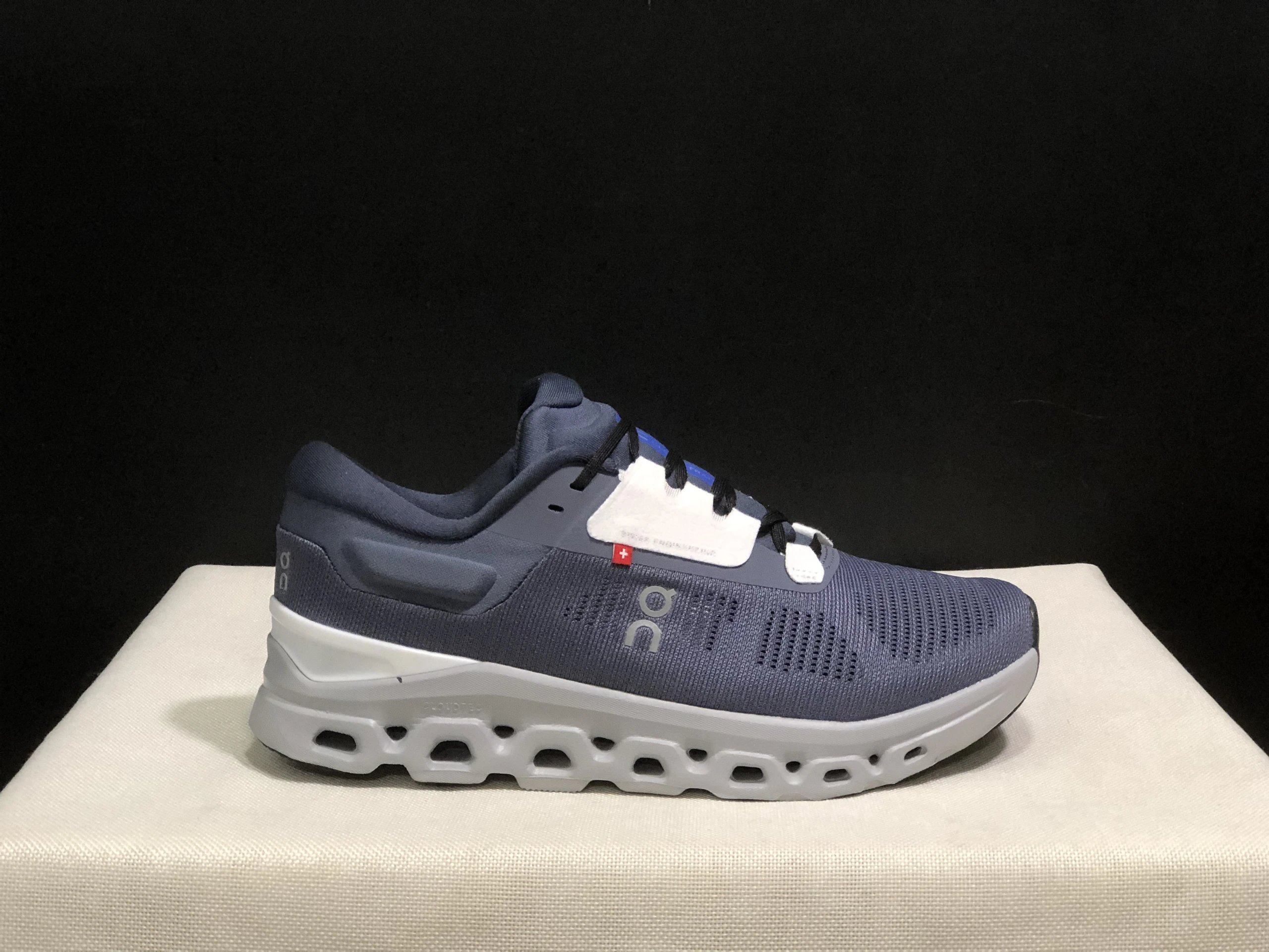 On Sneakers Cloudvista 2 — 36