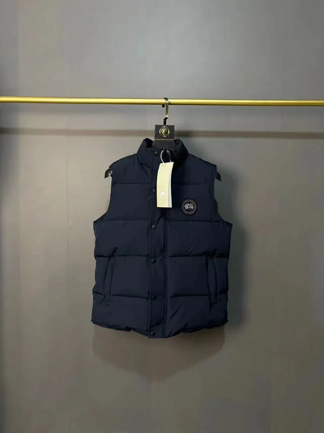 Canada Goose Vests Quilted Puffer Vest with Stand Collar product detail image 8