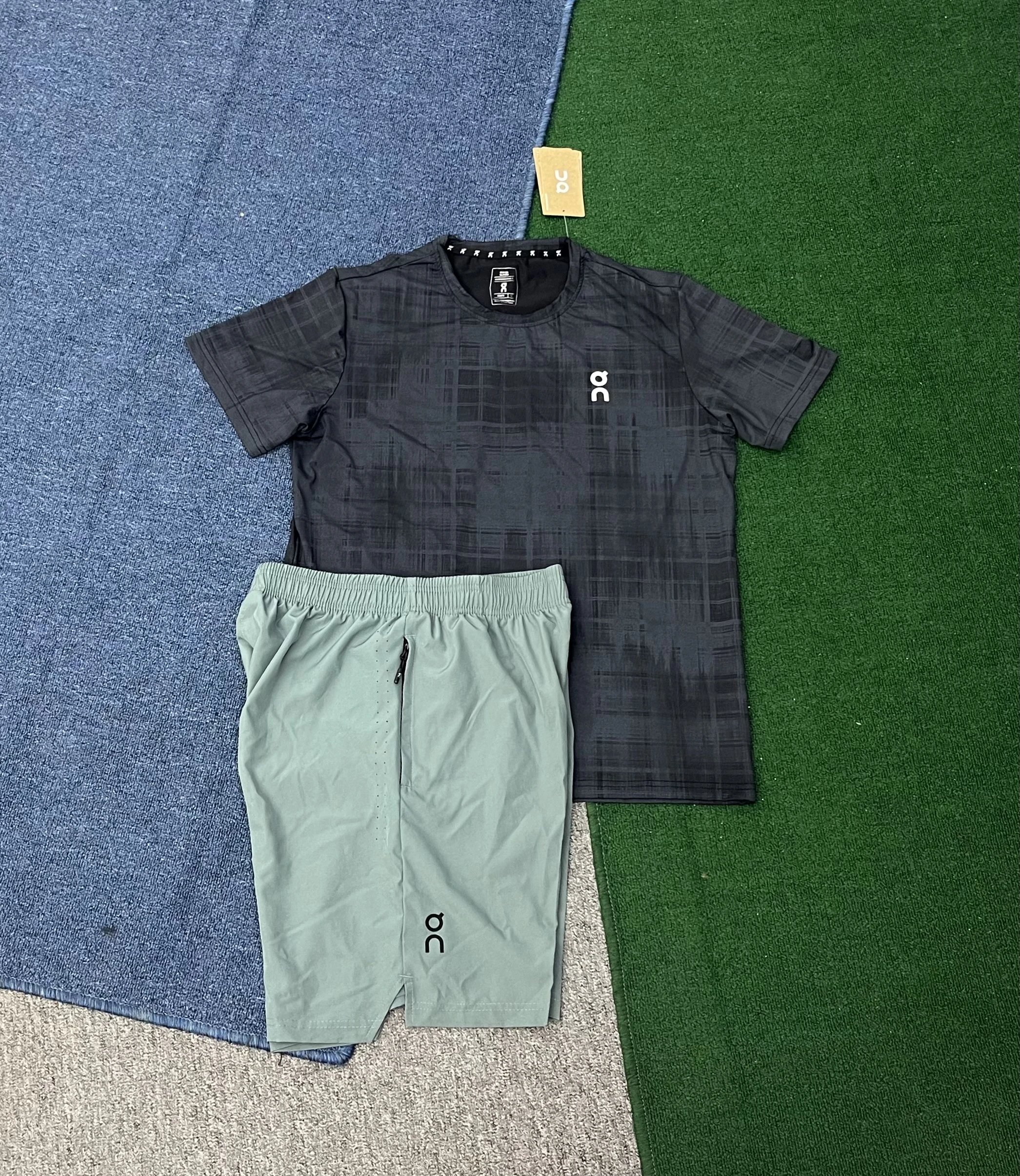 On Shorts Elastic-Waist Zip-Pocket — 10