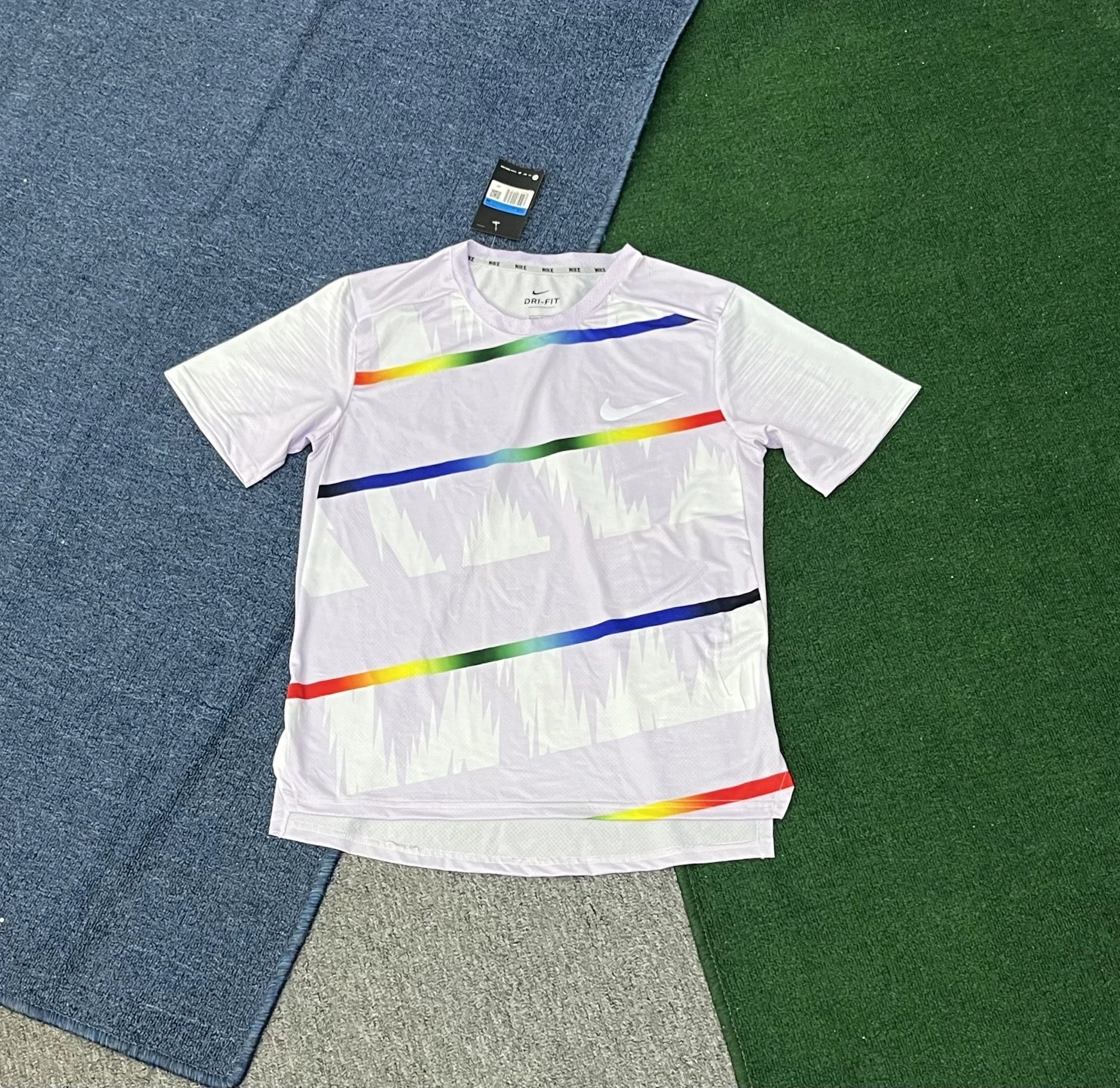 Nike Matching Sets Dri-FIT short-sleeve T-shirt and shorts set image 4